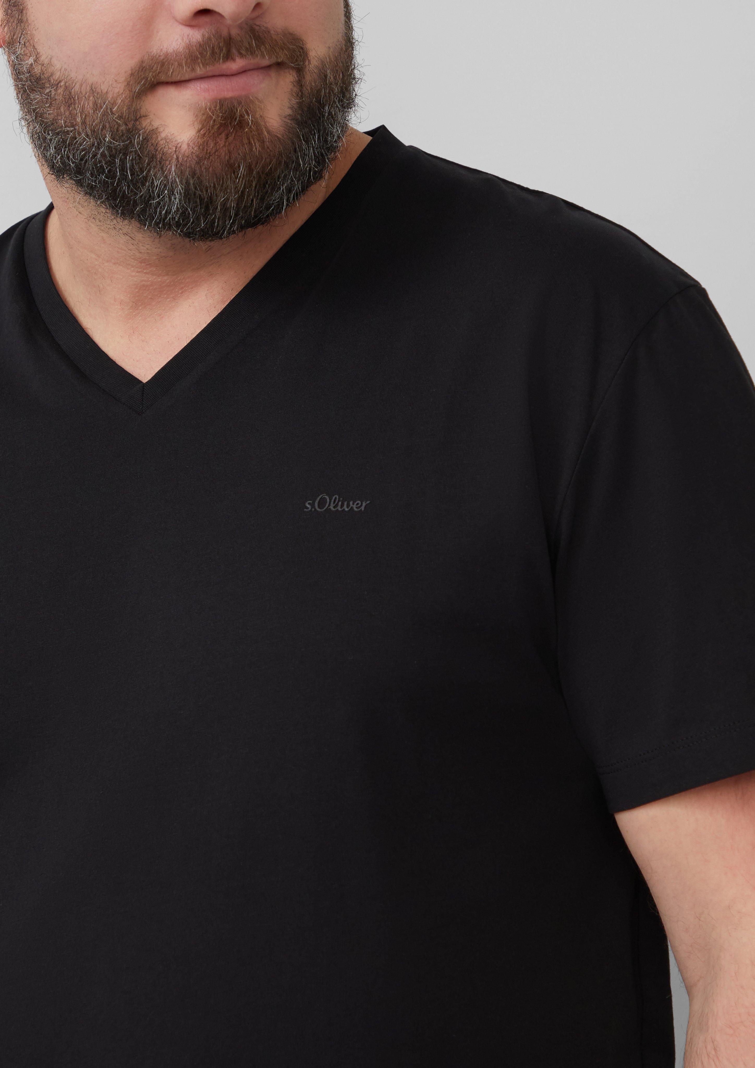 T-Shirt in 9999, 7940, 6565, 6501, 0100, 9581 & 5978