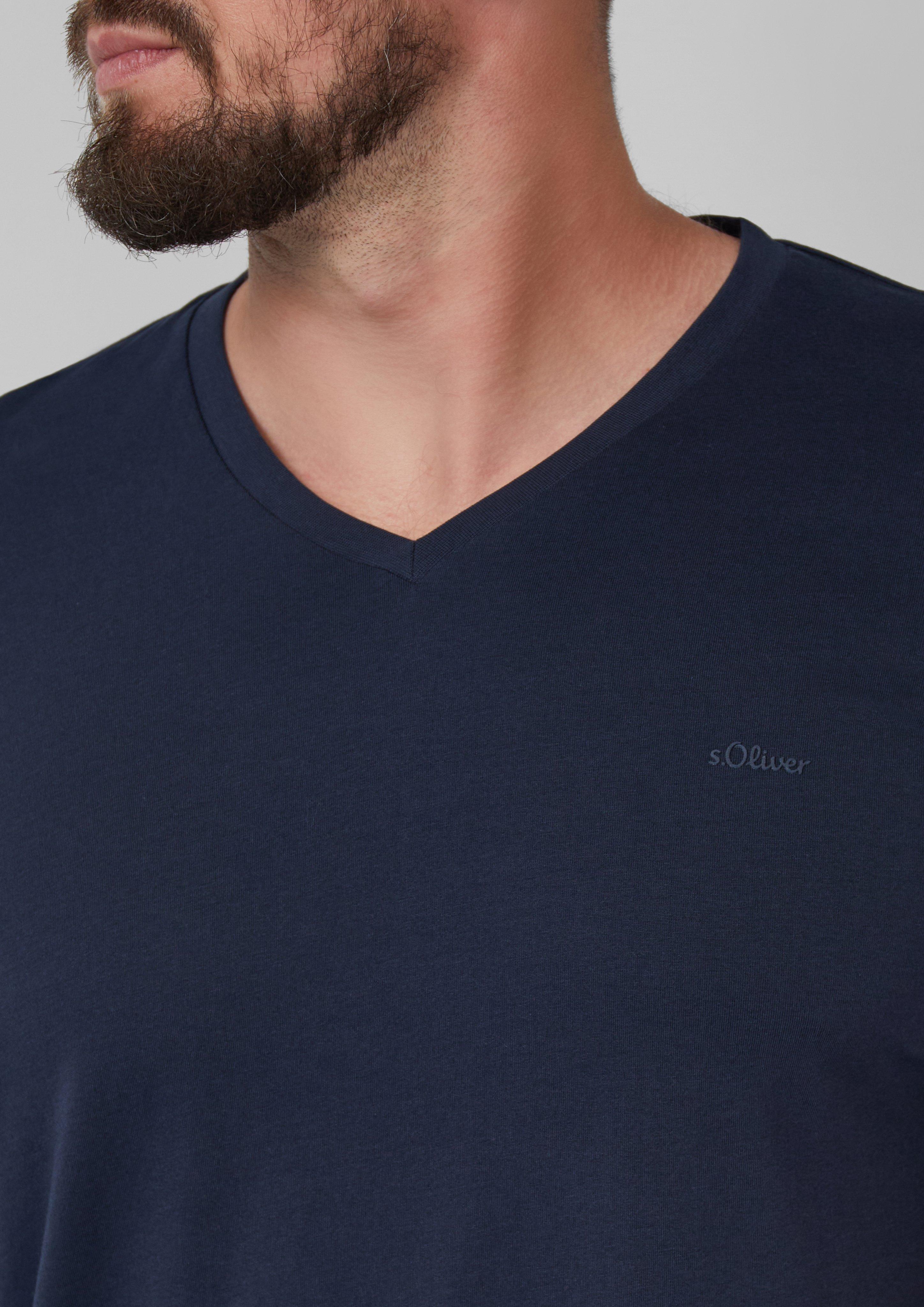 T-shirt in 5978, 6501 & 0100