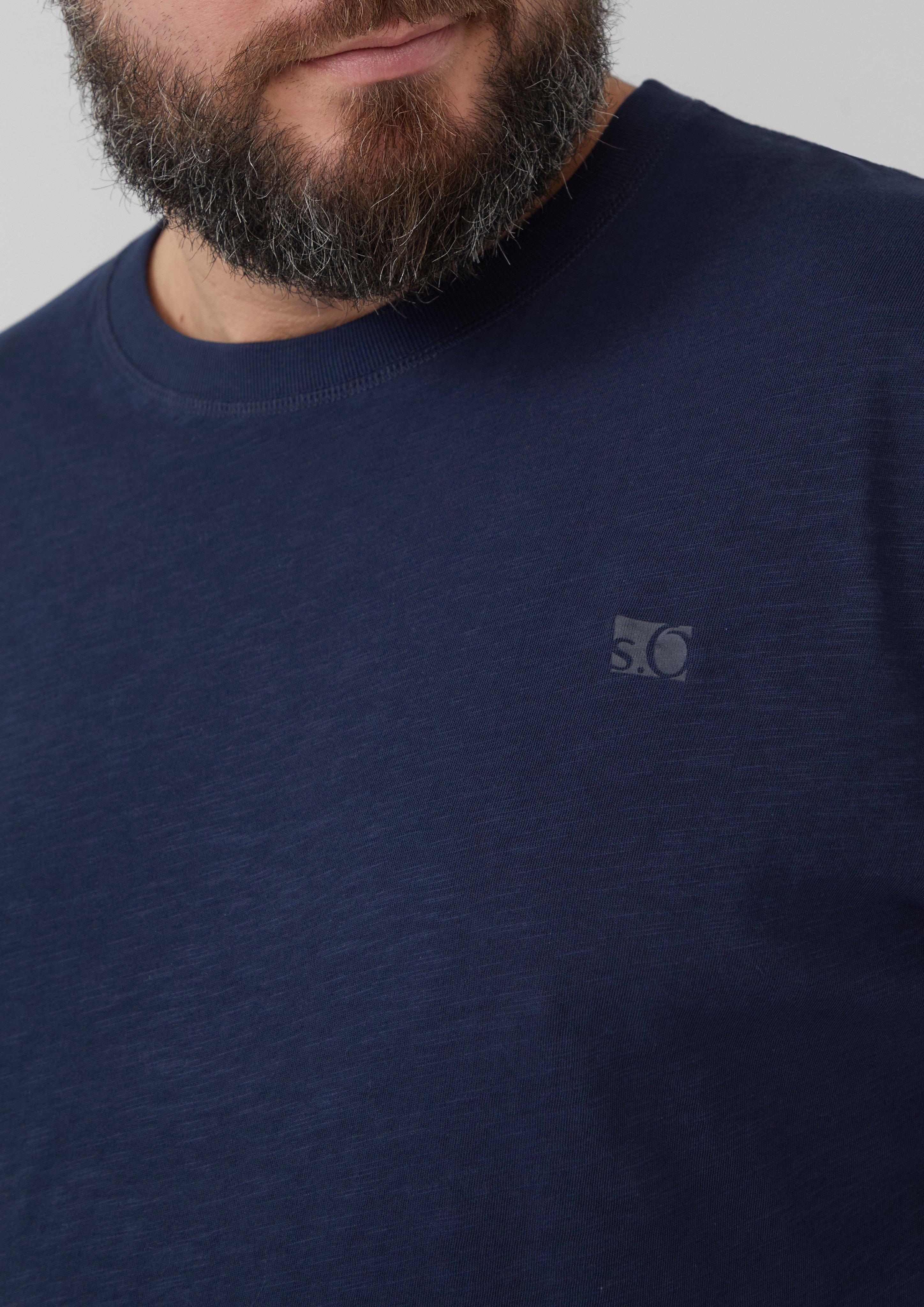 T-Shirt in 5852, 7880 & 7595