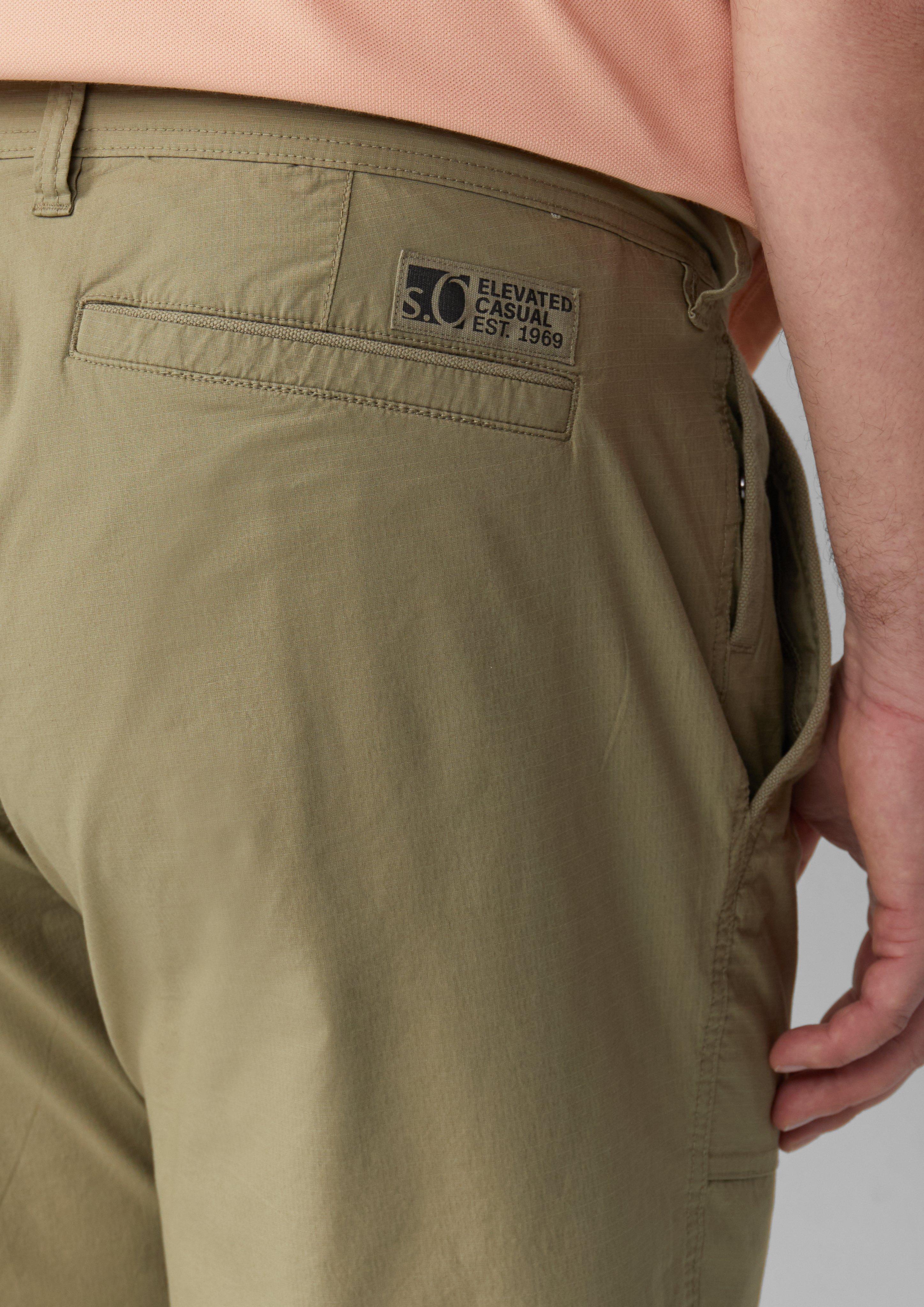 Bermuda in 7880 & 5852