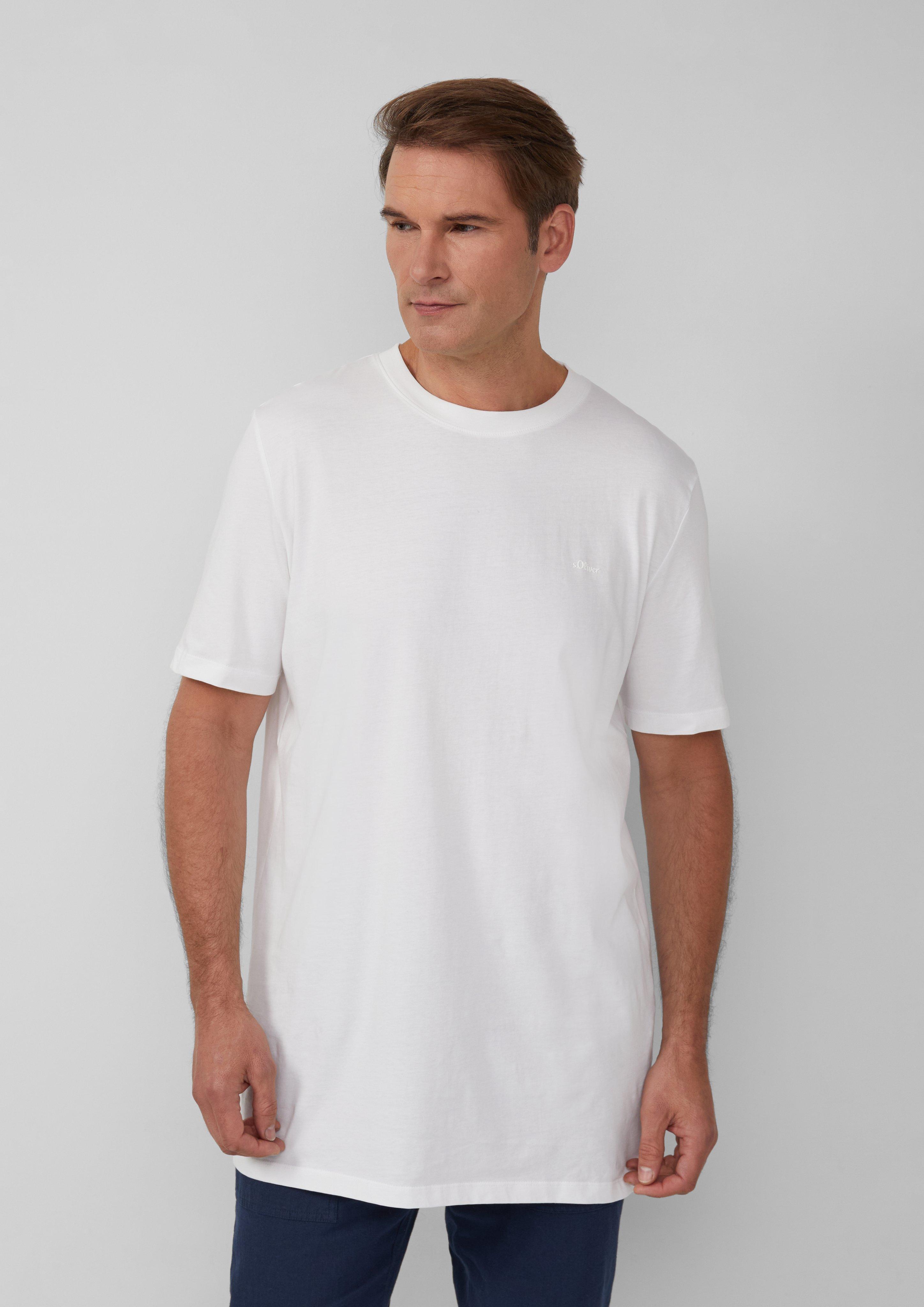 T-shirt in 0100, 9999, 7595 & 6092