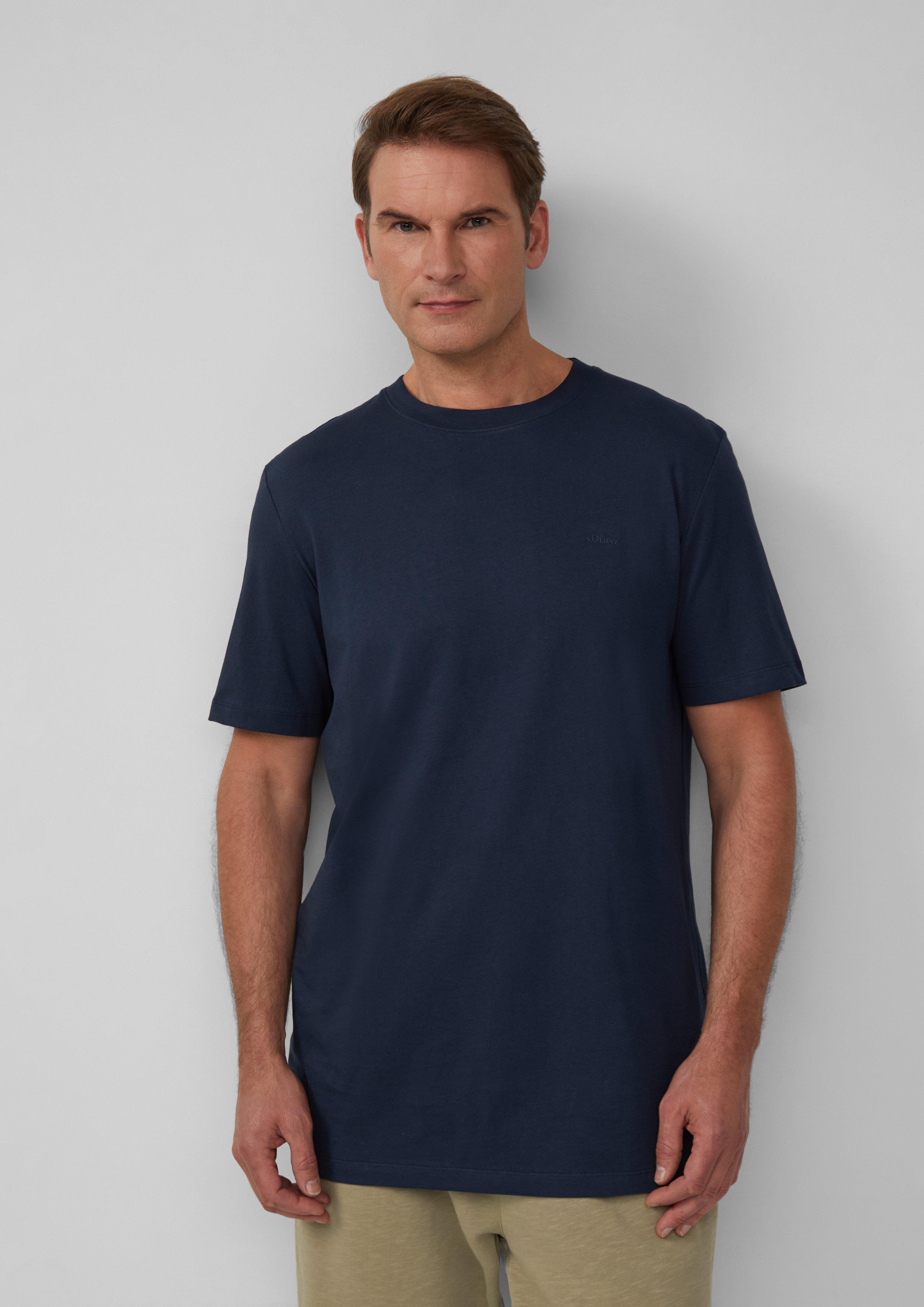 T-shirt in 5978, 9999, 7595, 0100 & 6092