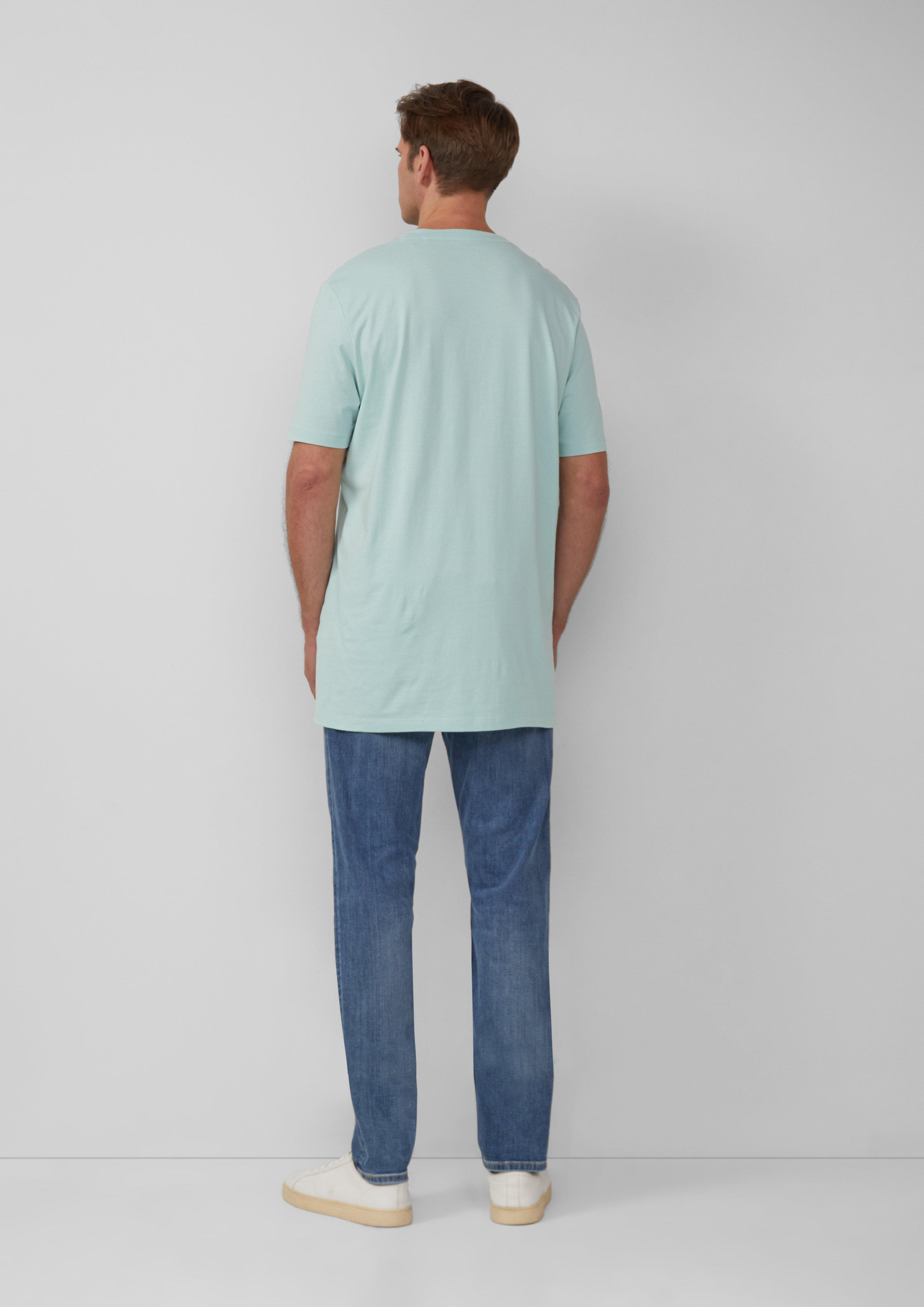 T-shirt in 6092, 9999, 7595 & 0100