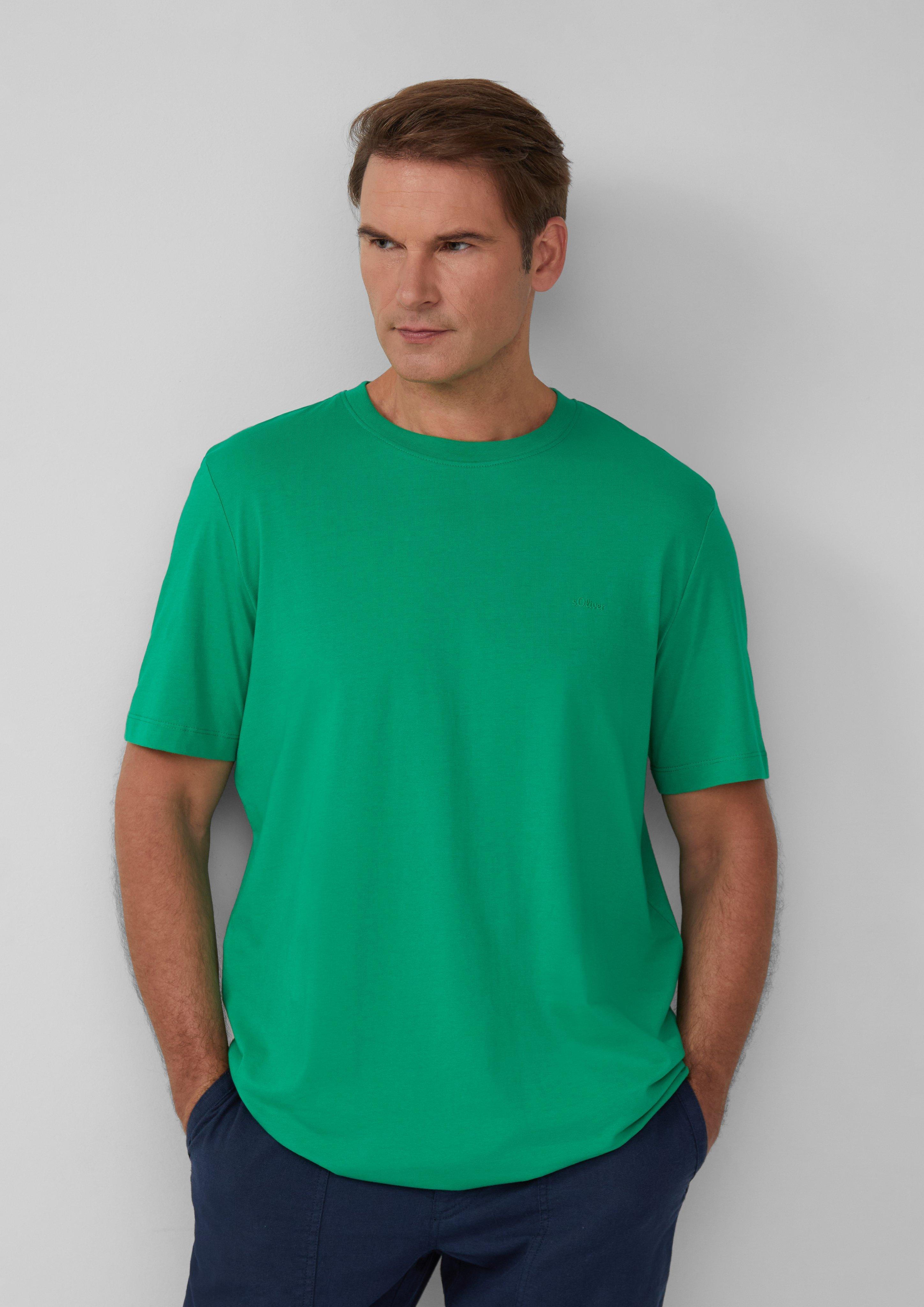 T-shirt in 7595, 9999, 0100 & 6092