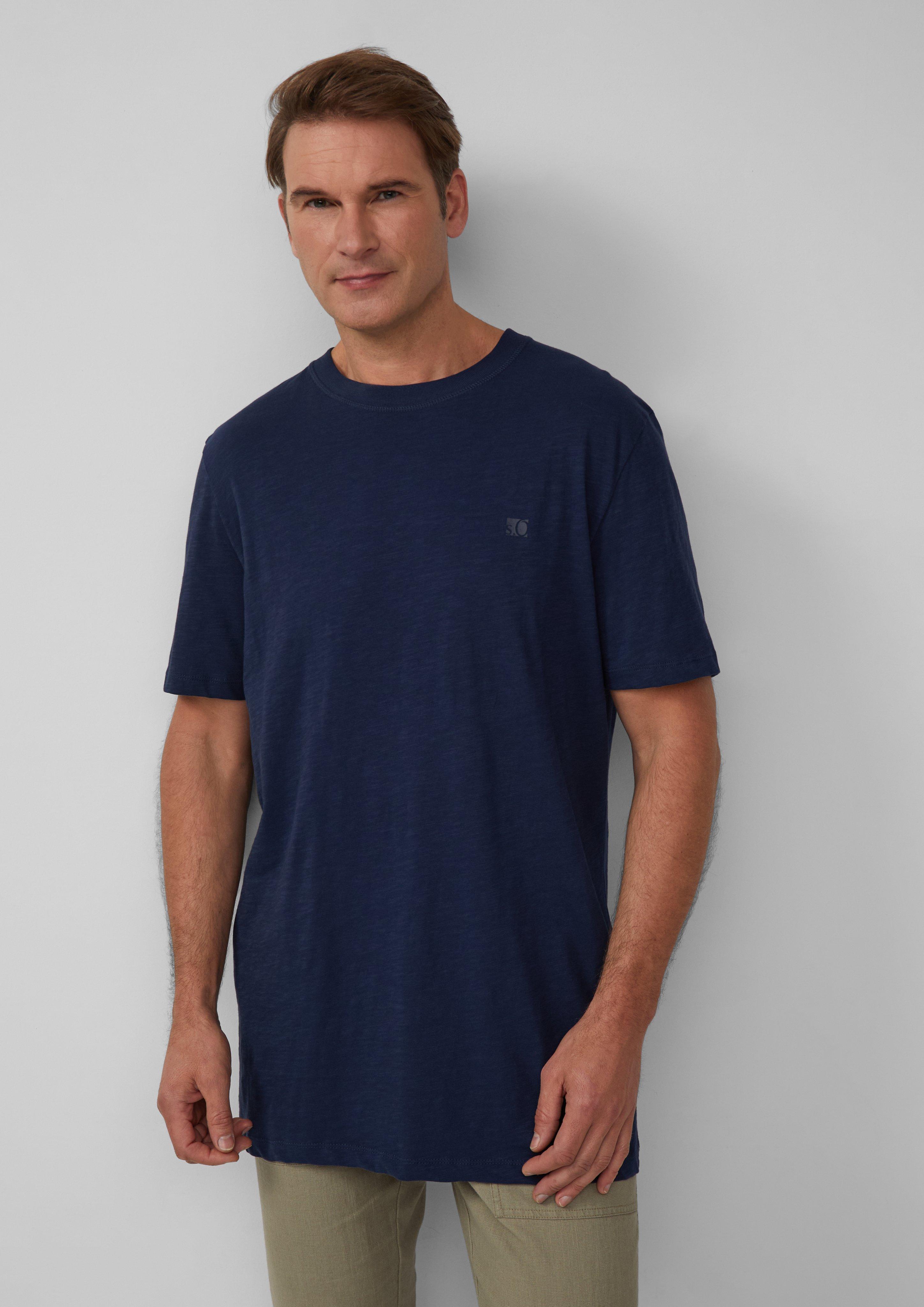 T-shirt in 5852, 7595 & 6092