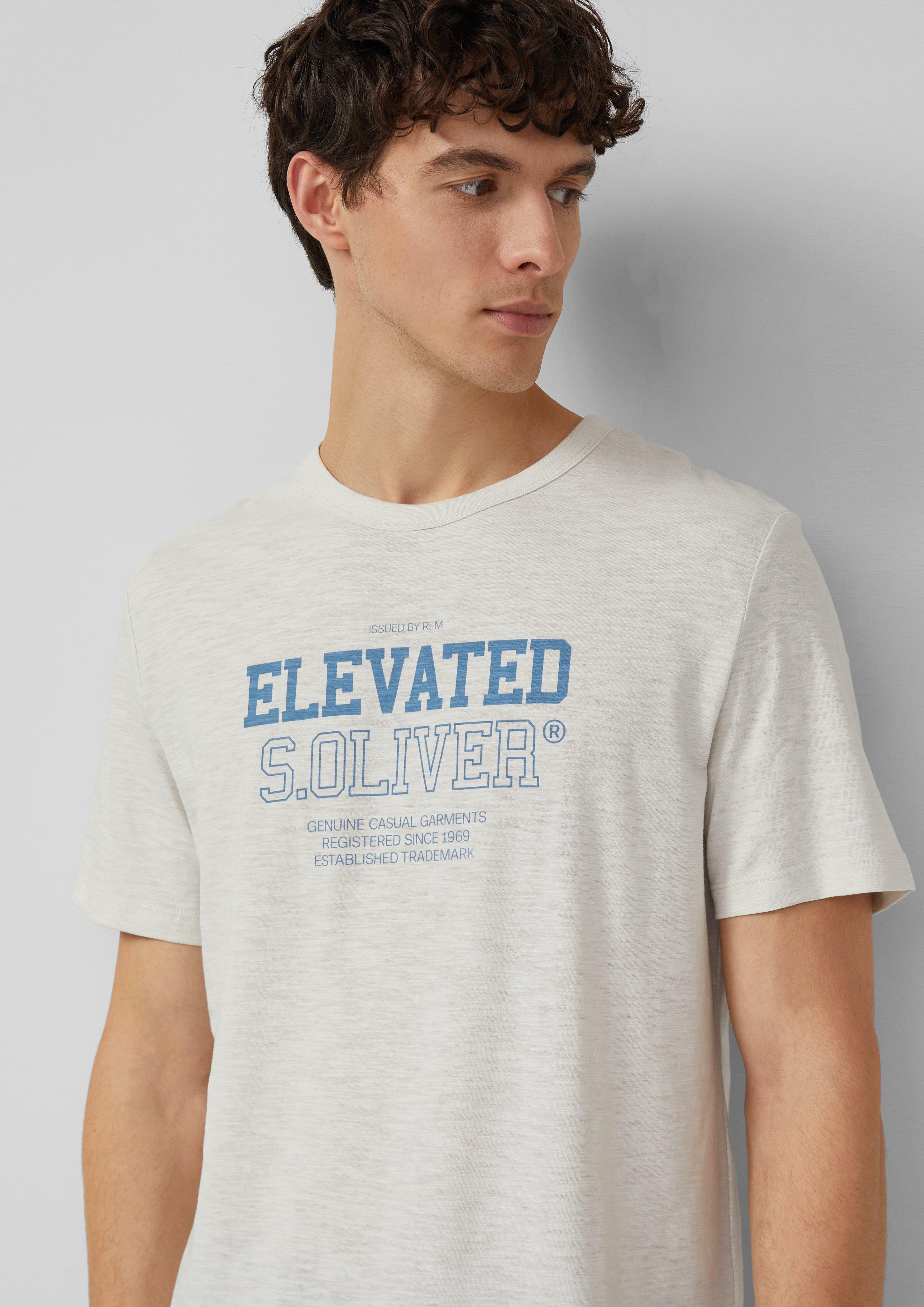 T-shirt in 02D1, 59D1, 02D2, 59D2, 79D2, 61D2, 62D1 & 72D1