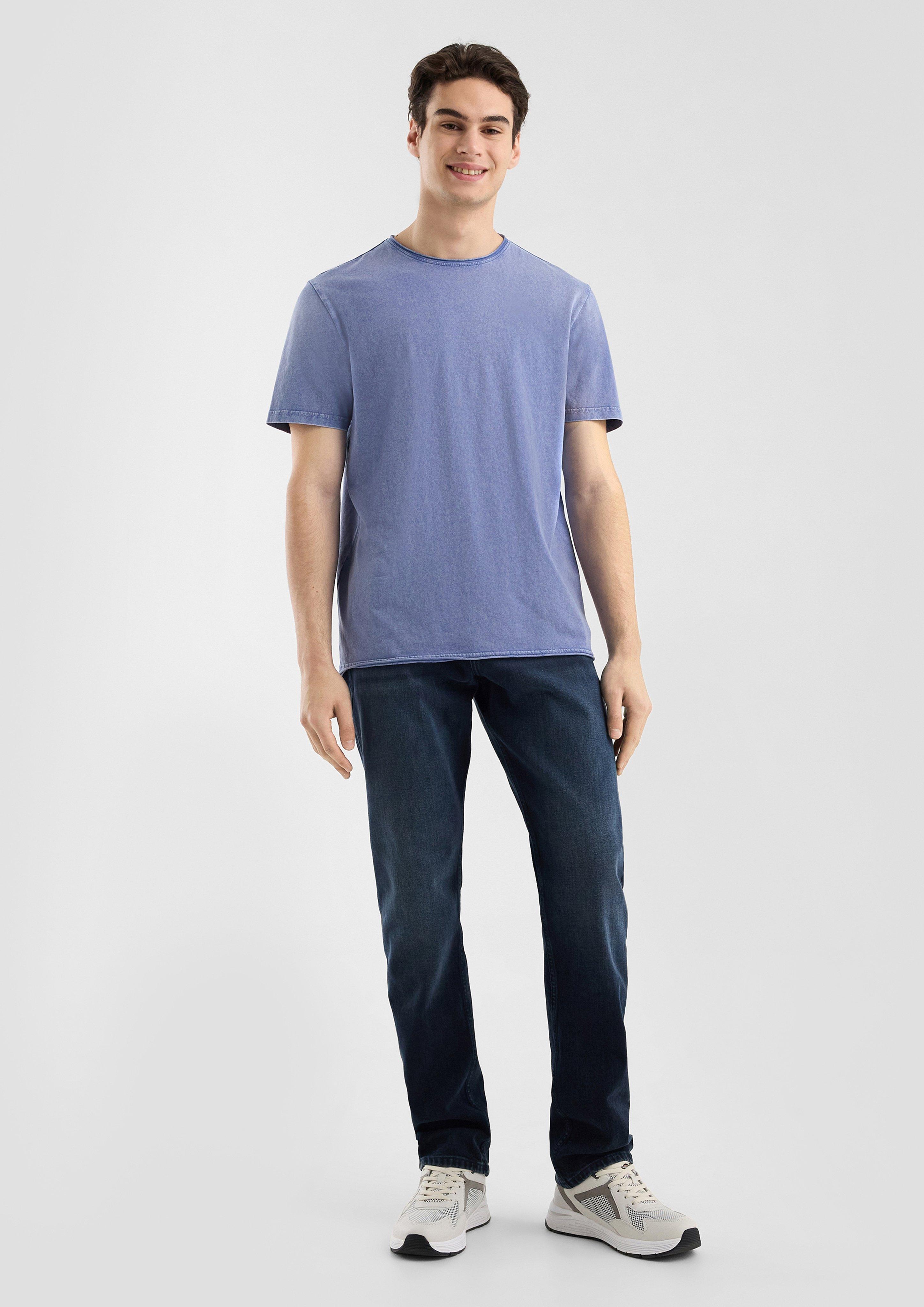 T-shirt in 5529, 7806 & 7928