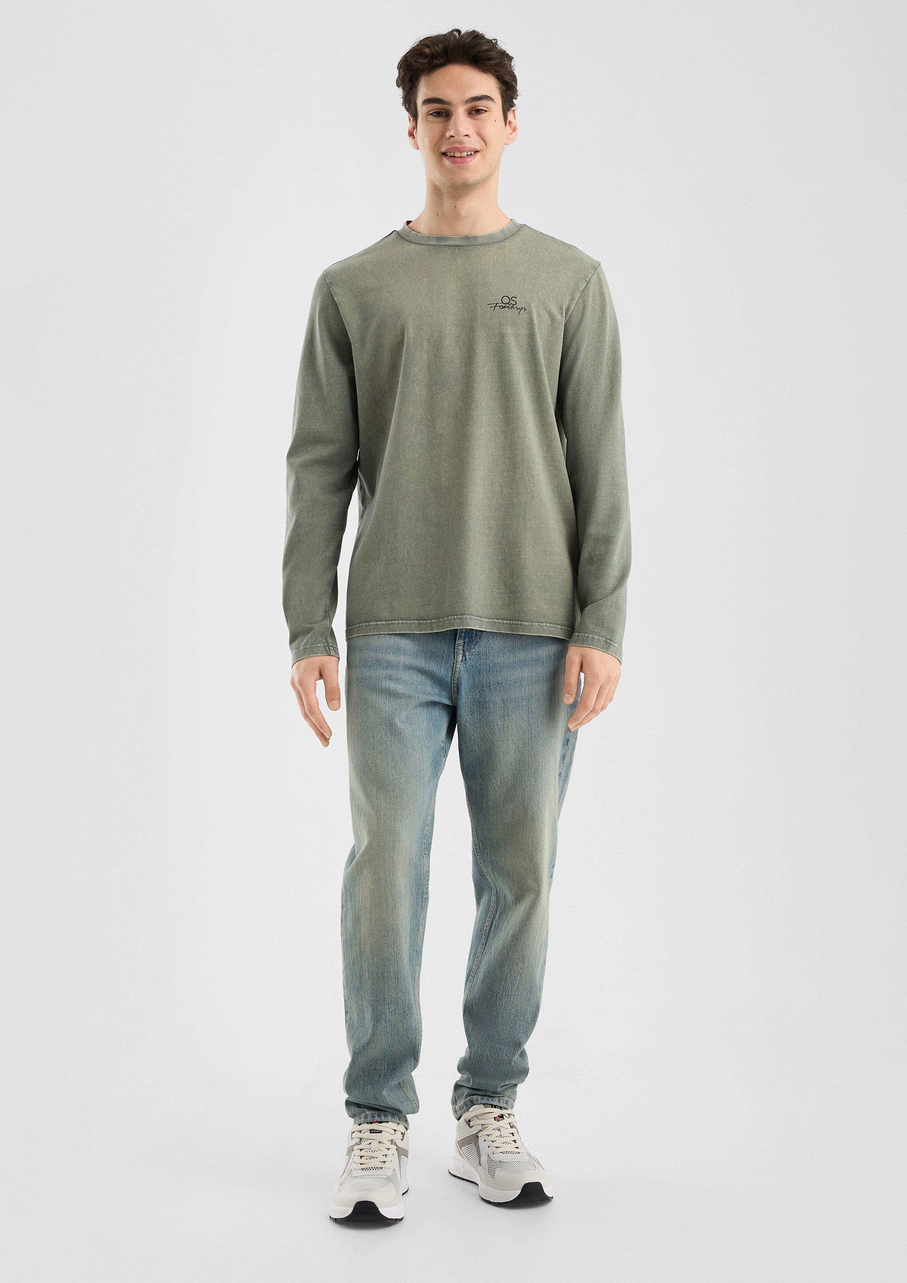 T-shirt in 7928 & 9999