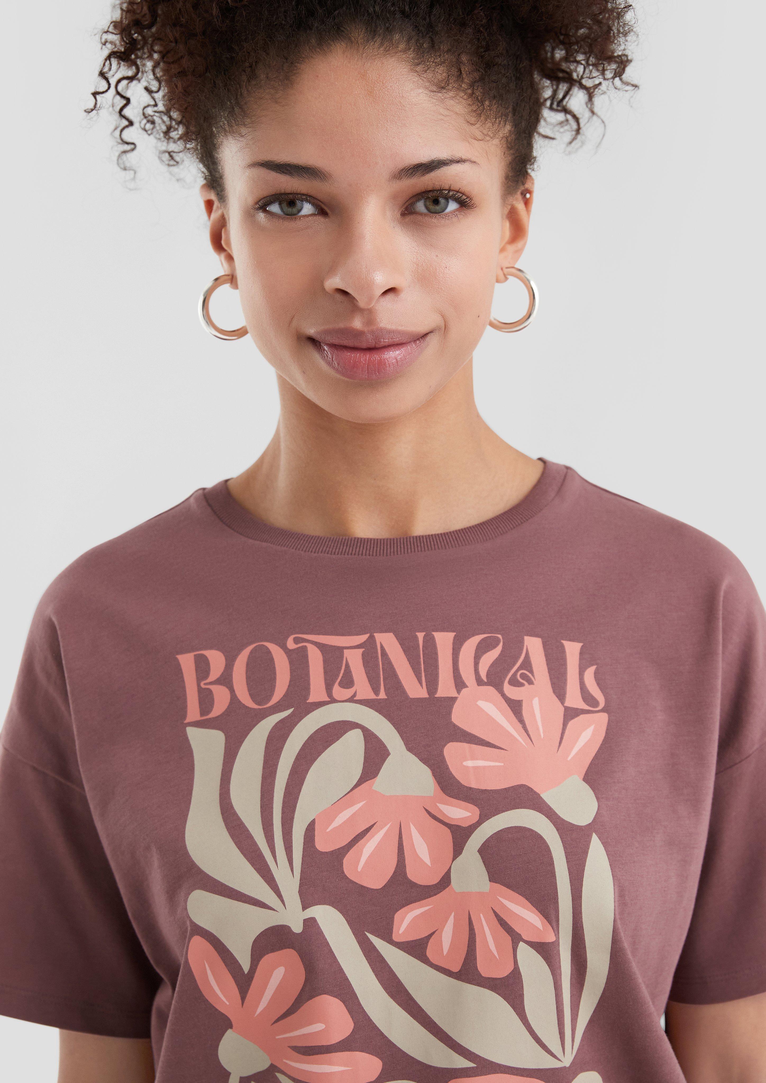 T-shirt in 44D1, 81D2, 99D1 & 02D0