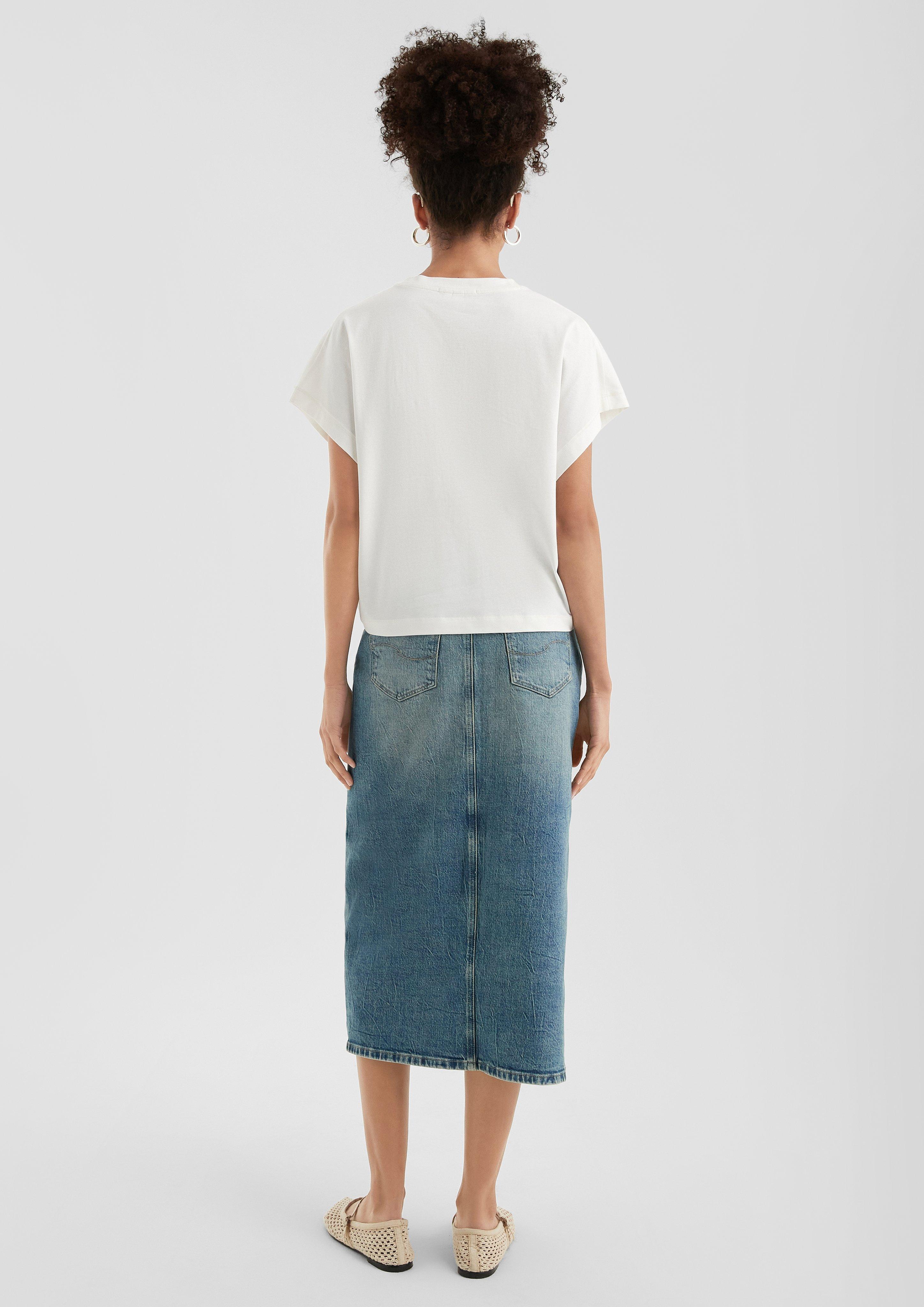 T-Shirt in 0200, 9999 & 4438