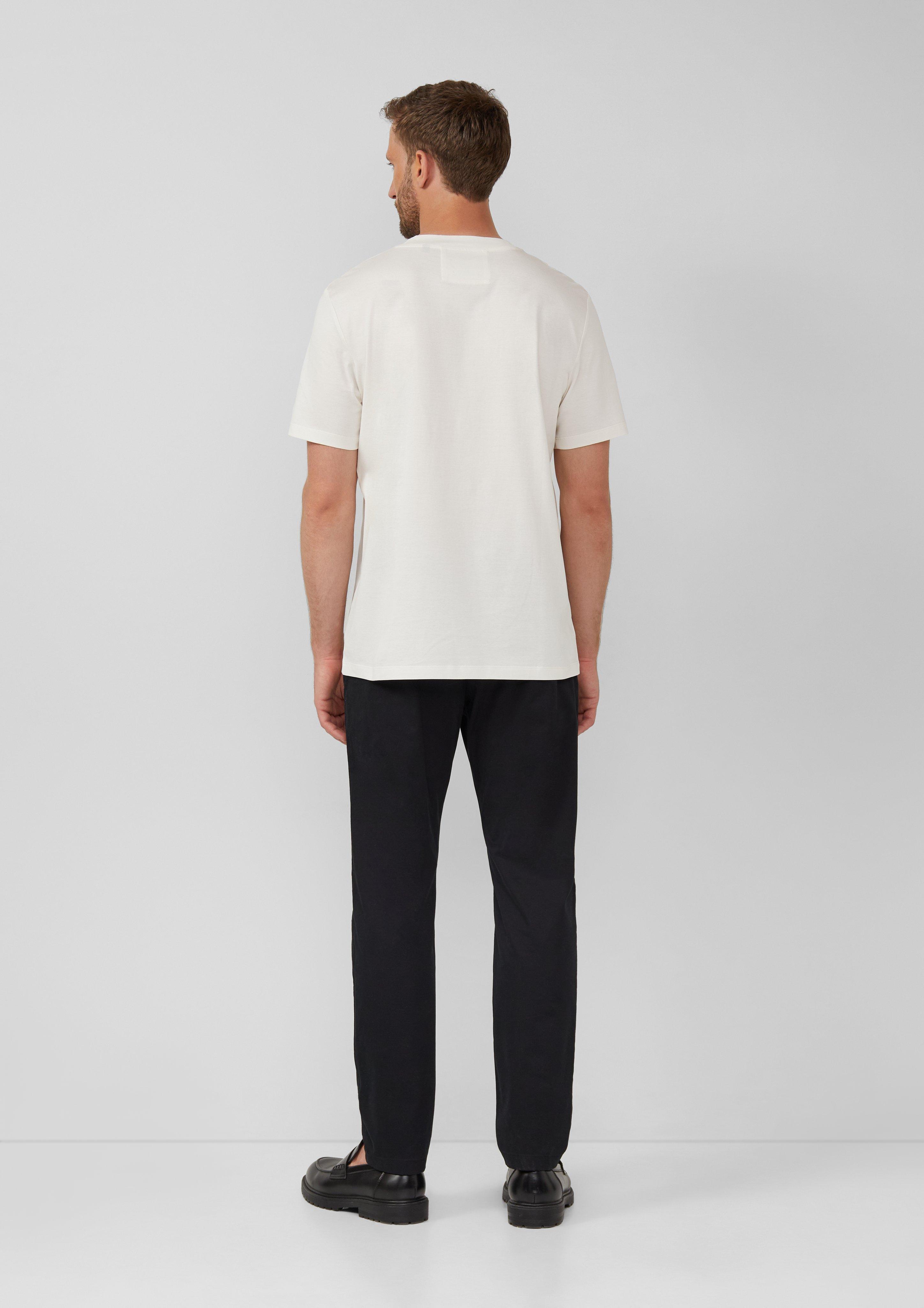 T-shirt in 0120, 5311 & 5920