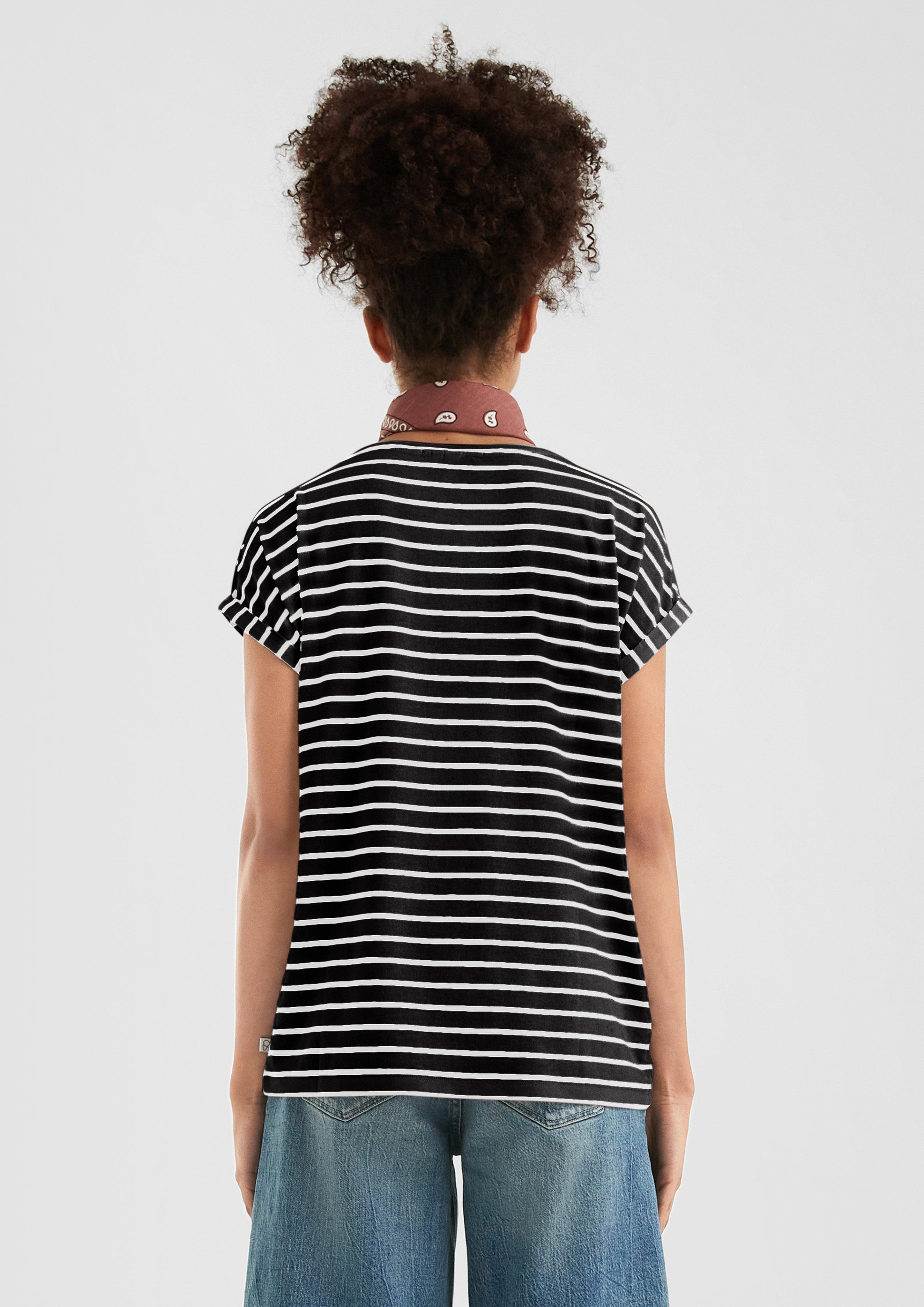 T-Shirt in 99G0, 81G0 & 44G0