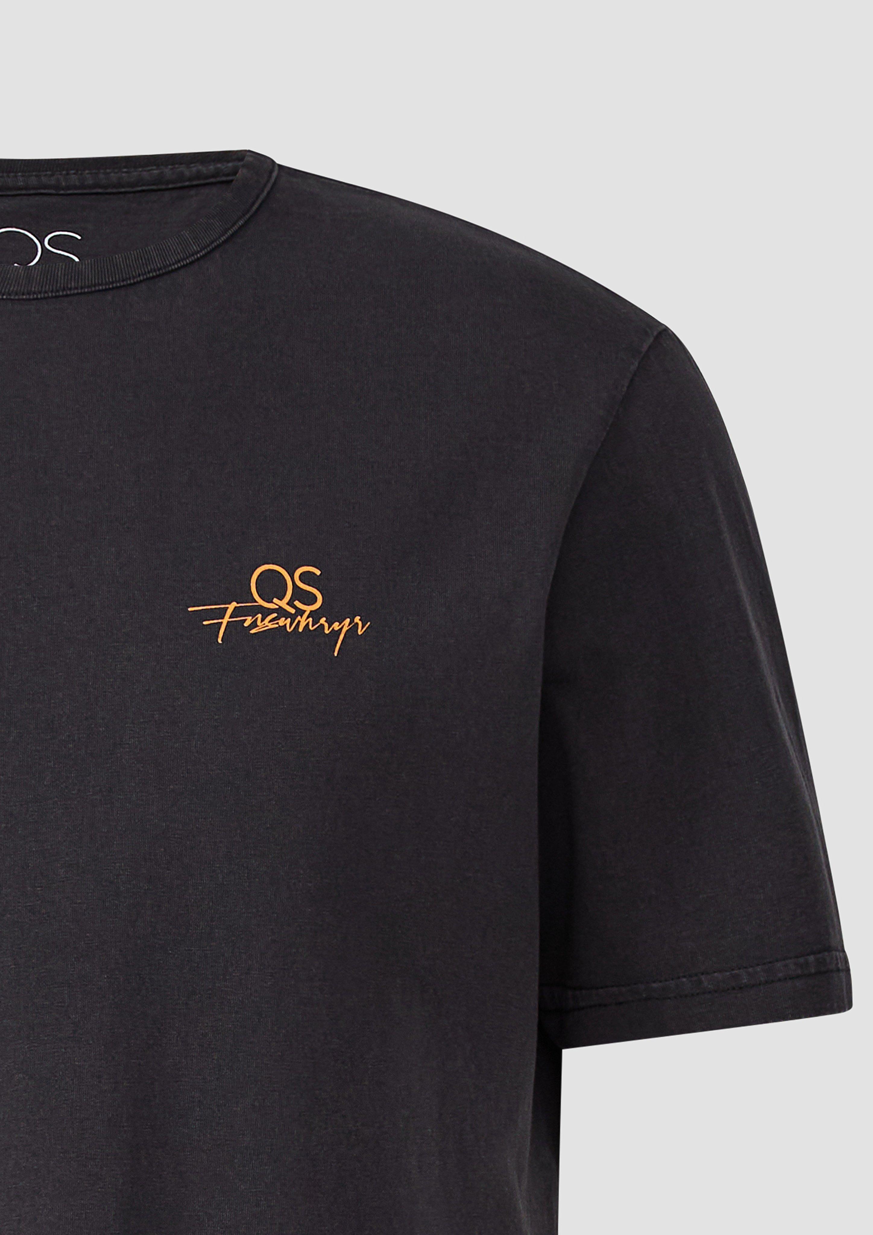 T-Shirt in 99D0 & 55D0