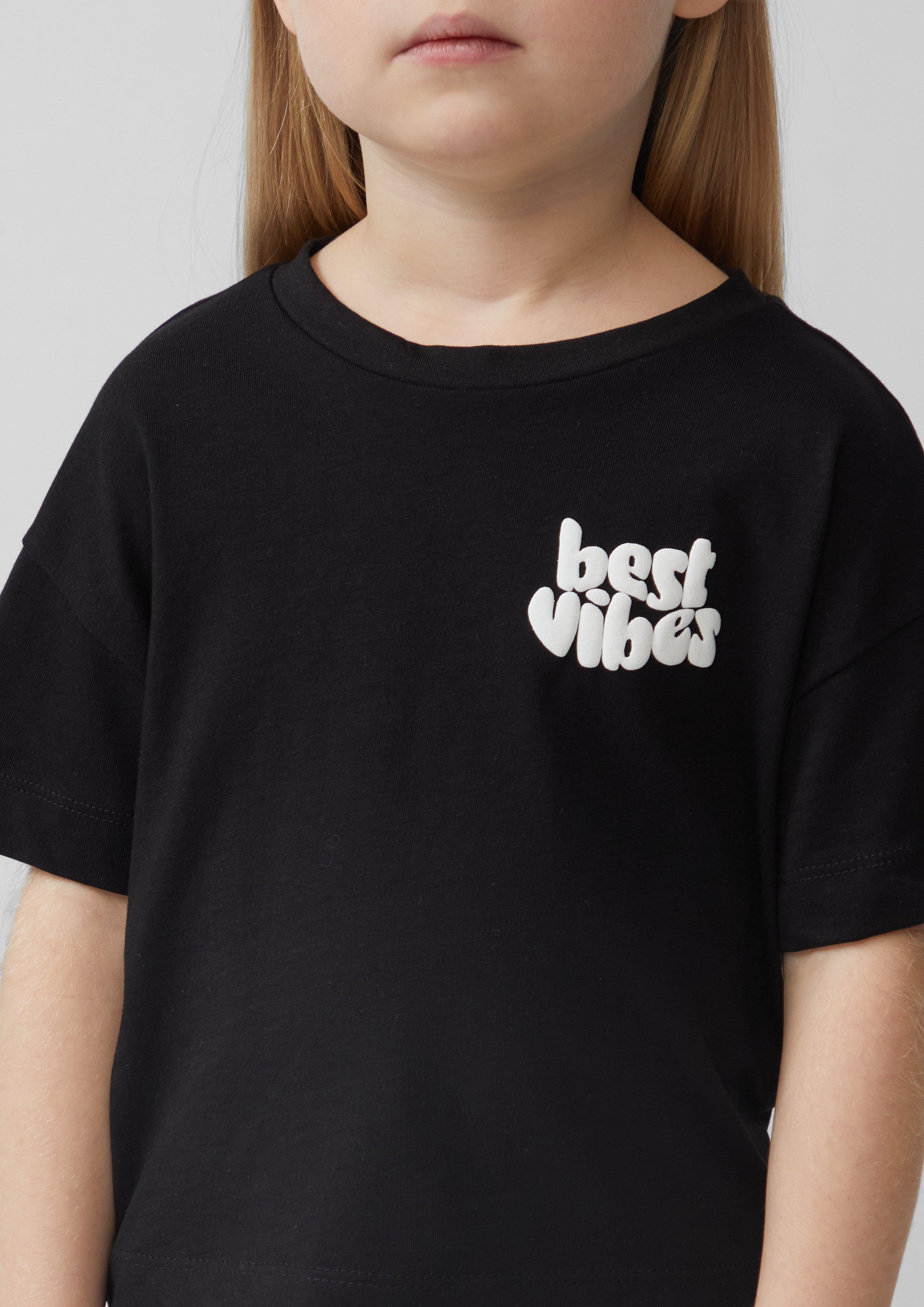 T-shirt in 9999 & 0100