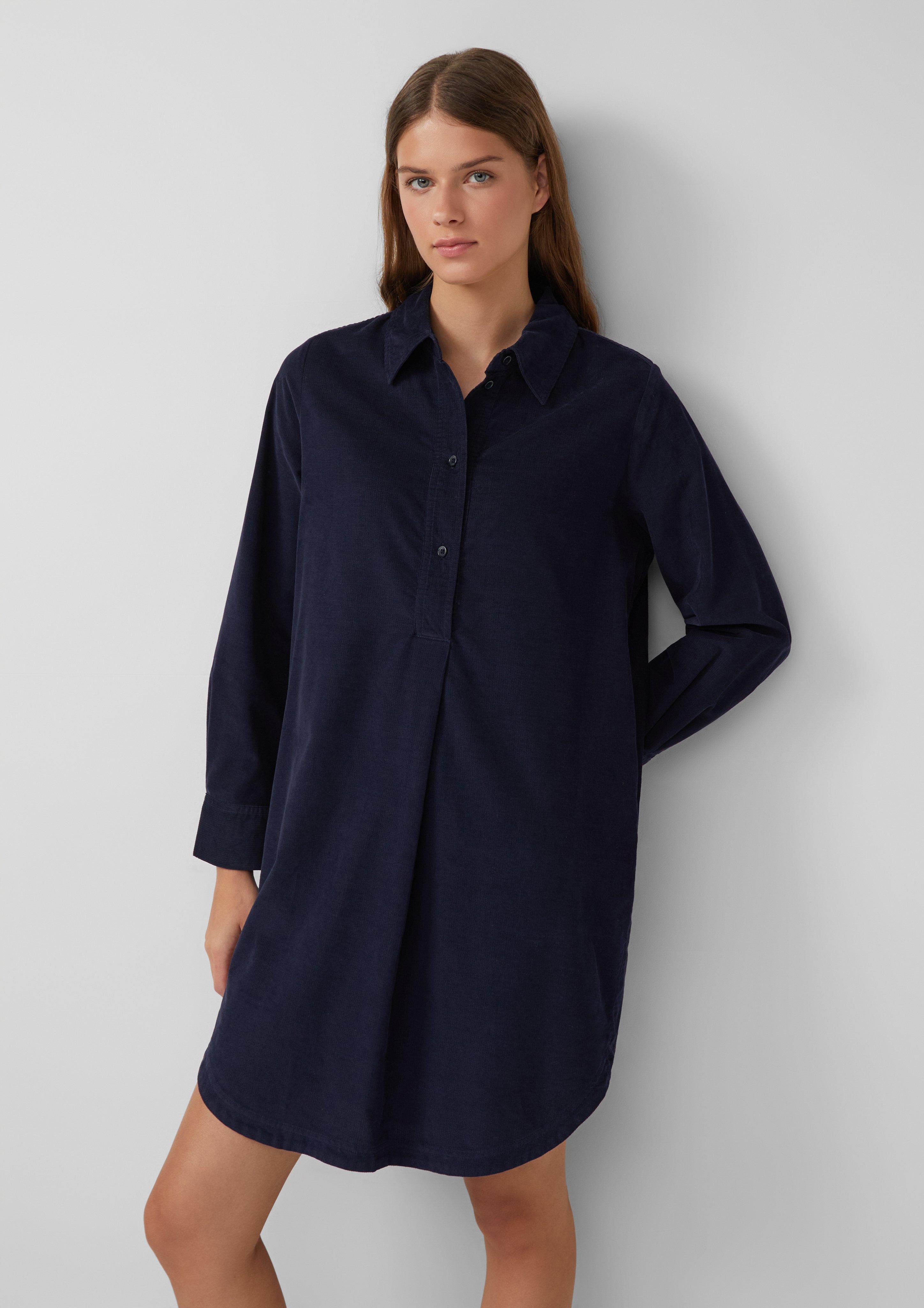 Robe in 5959, 6933, 3902 & 5527