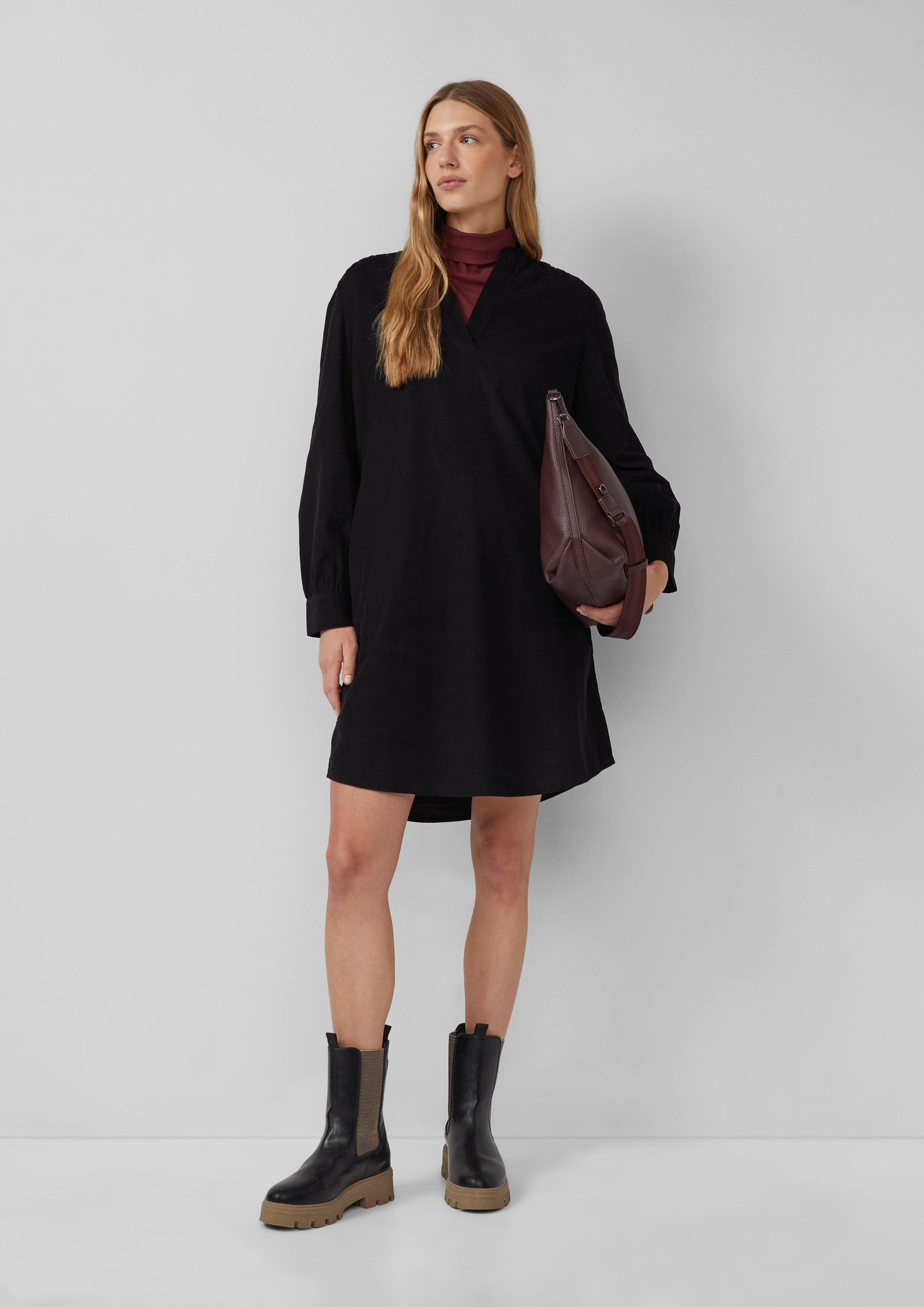 Kleid in 9999, 8945 & 3902