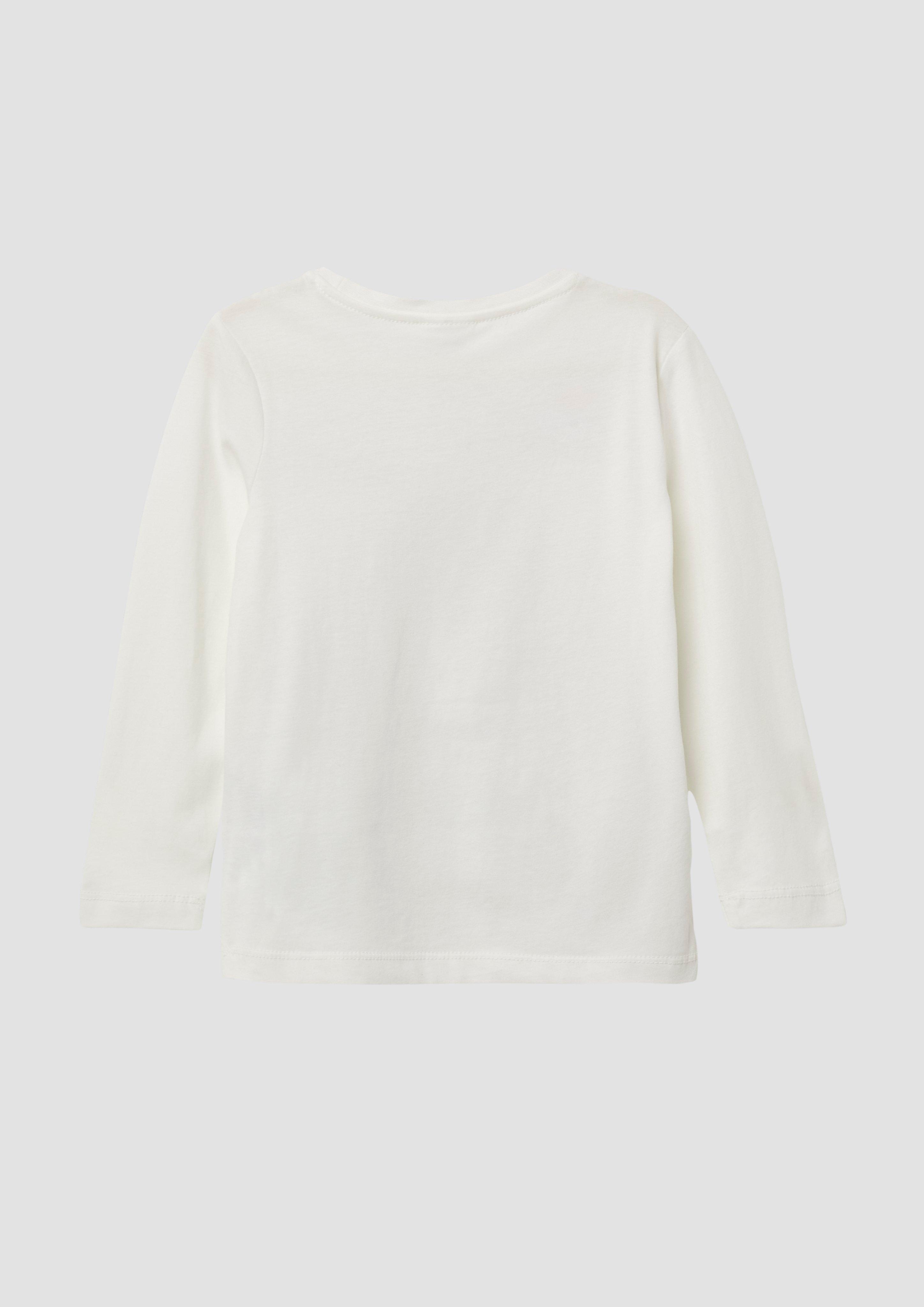 T-shirt in 0210, 3900, 8917 & 5952