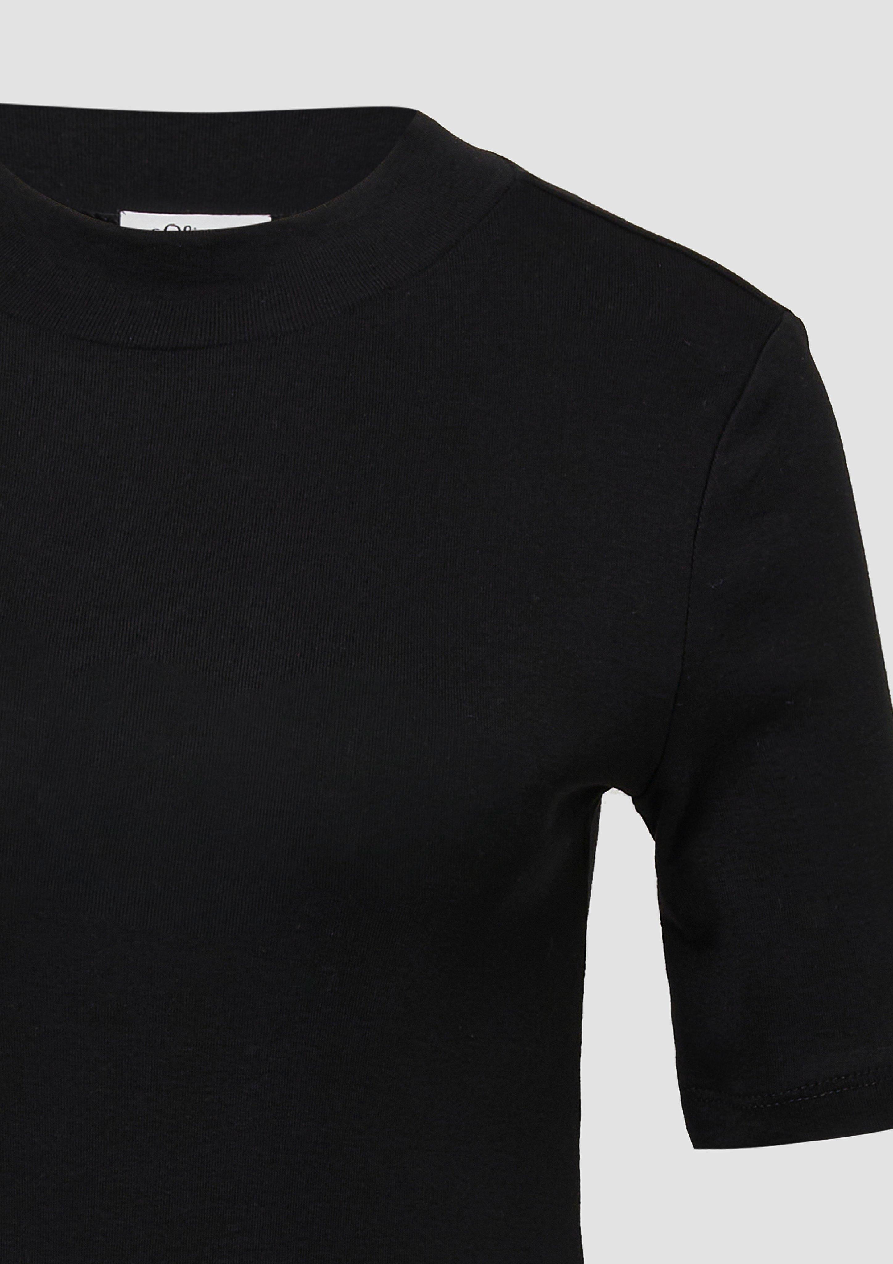 T-shirt in 9999, 3902, 0210 & 6933