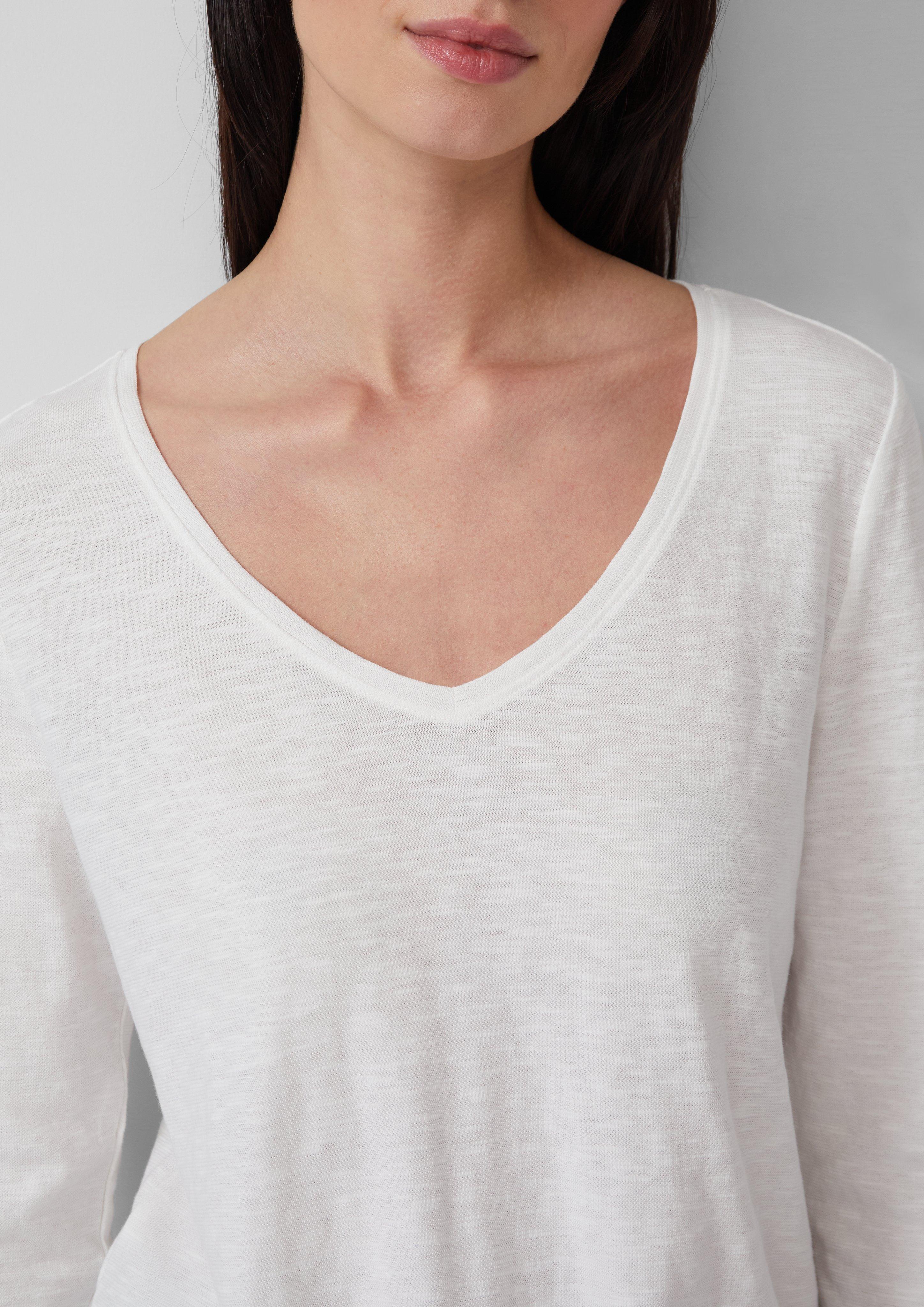 T-shirt in 0210, 5959, 6933, 5527 & 3902