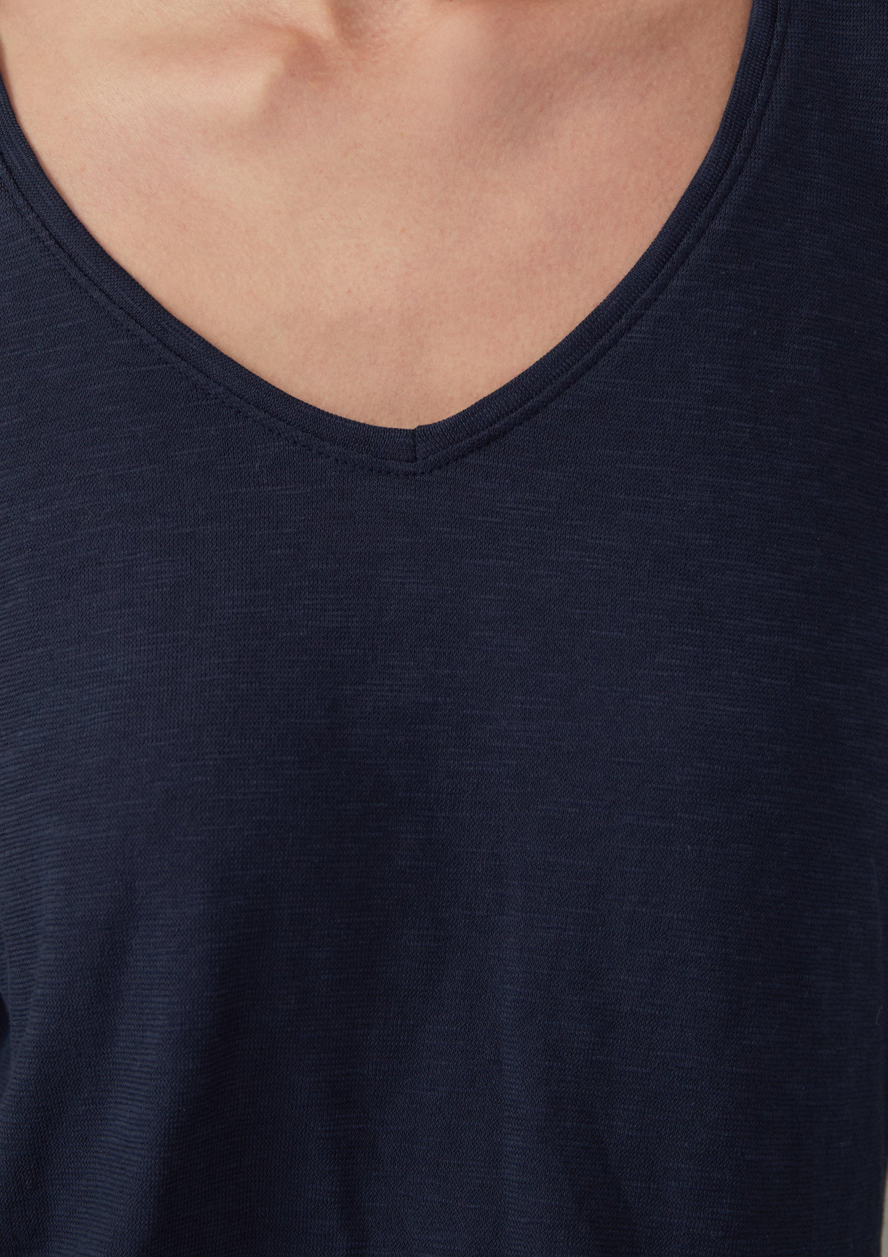 T-shirt in 5959, 0210, 6933, 5527 & 3902