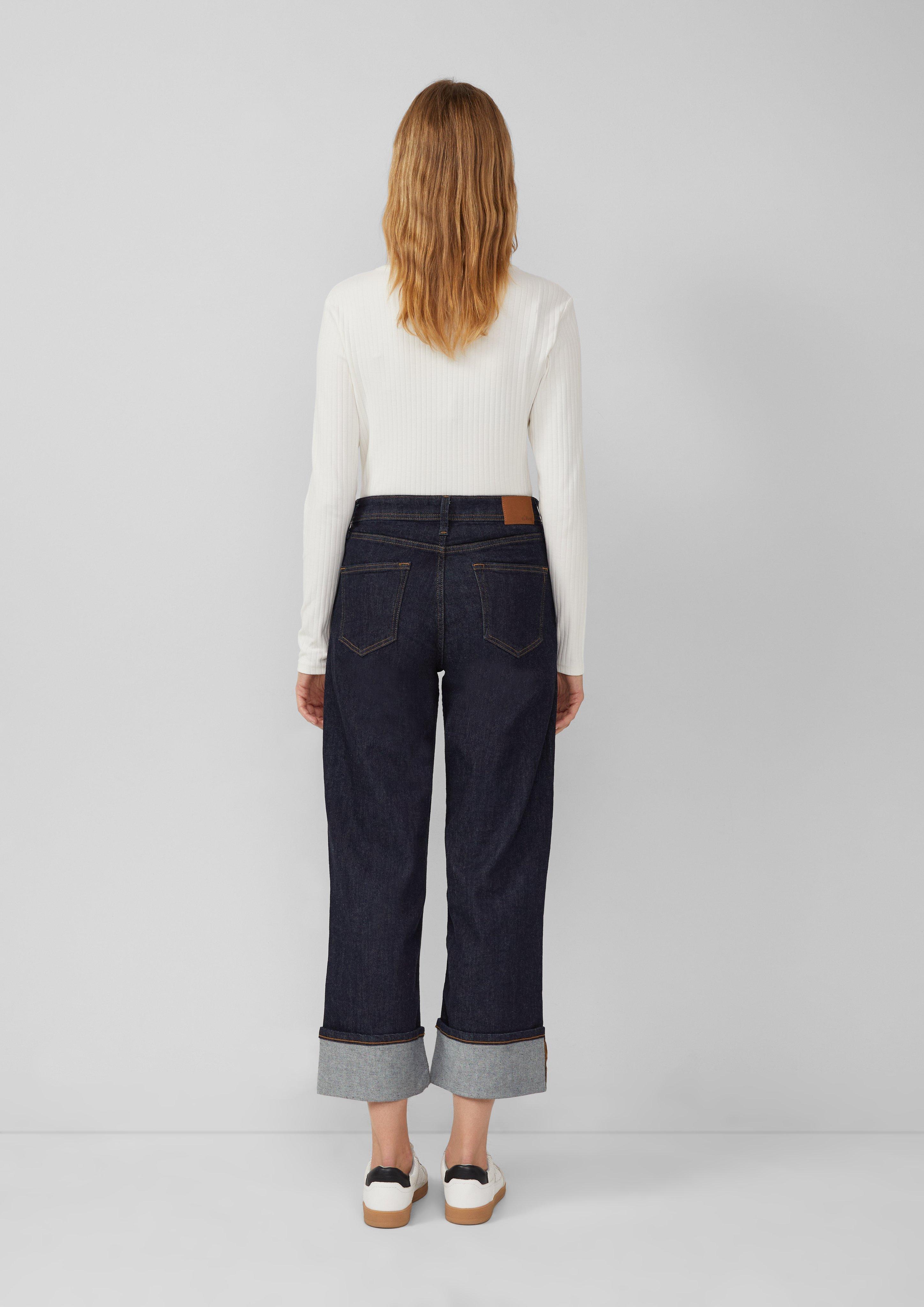 T-Shirt in 0210, 39G2, 69G2, 5959, 3902 & 6933