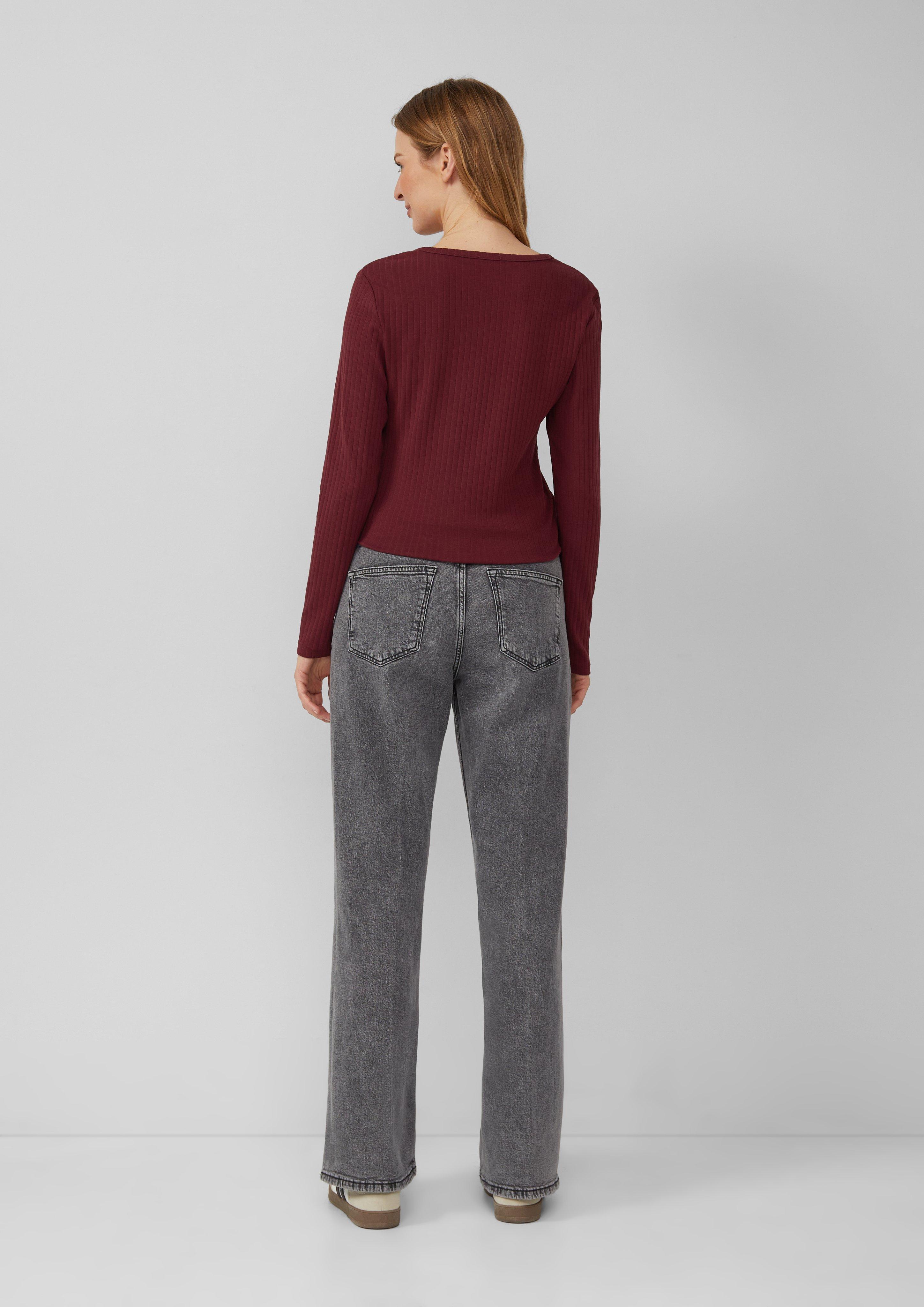 T-shirt in 3902, 39G2, 69G2, 0210, 5959 &amp; 6933