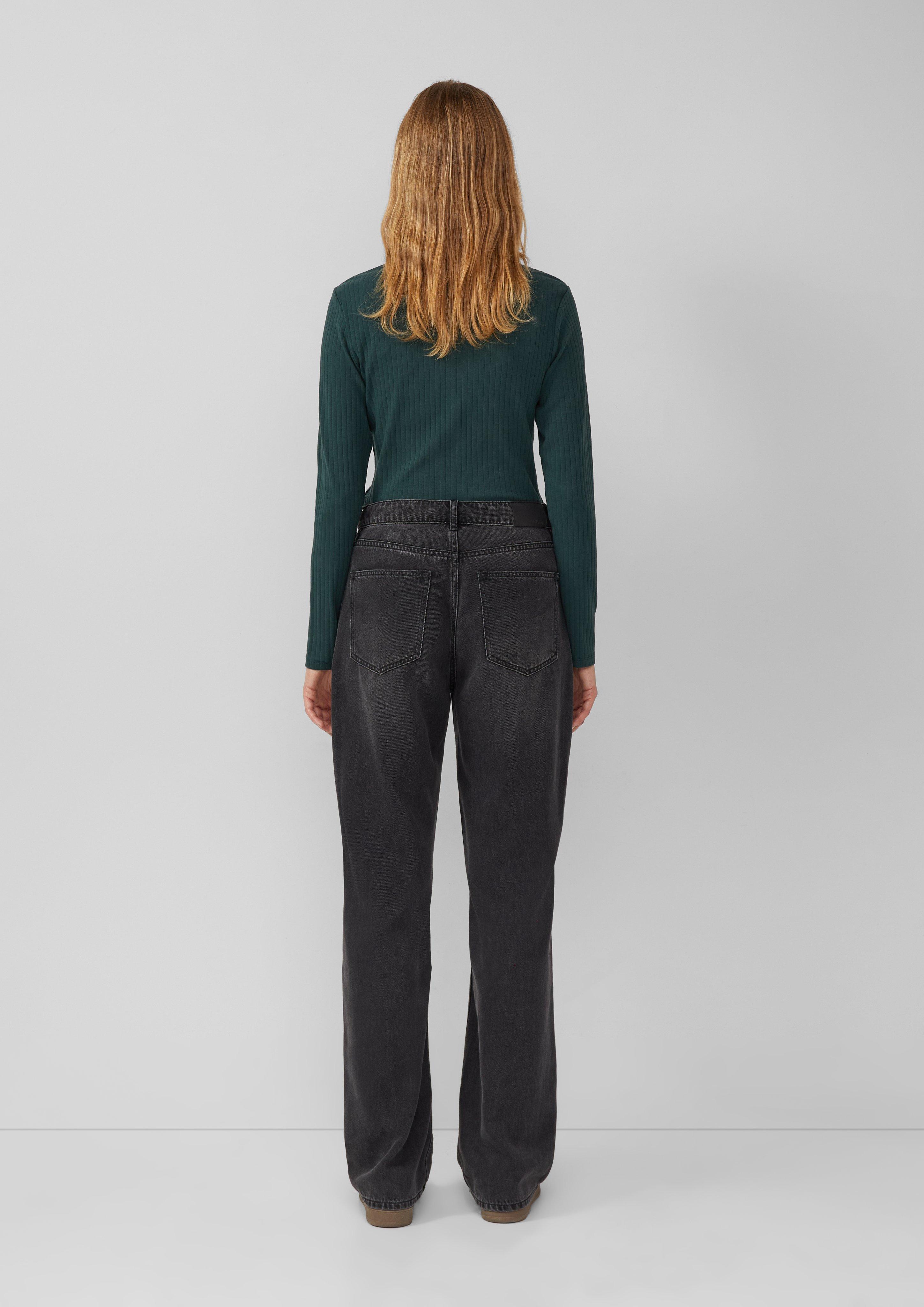 T-shirt in 6933, 39G2, 69G2, 0210, 5959 & 3902