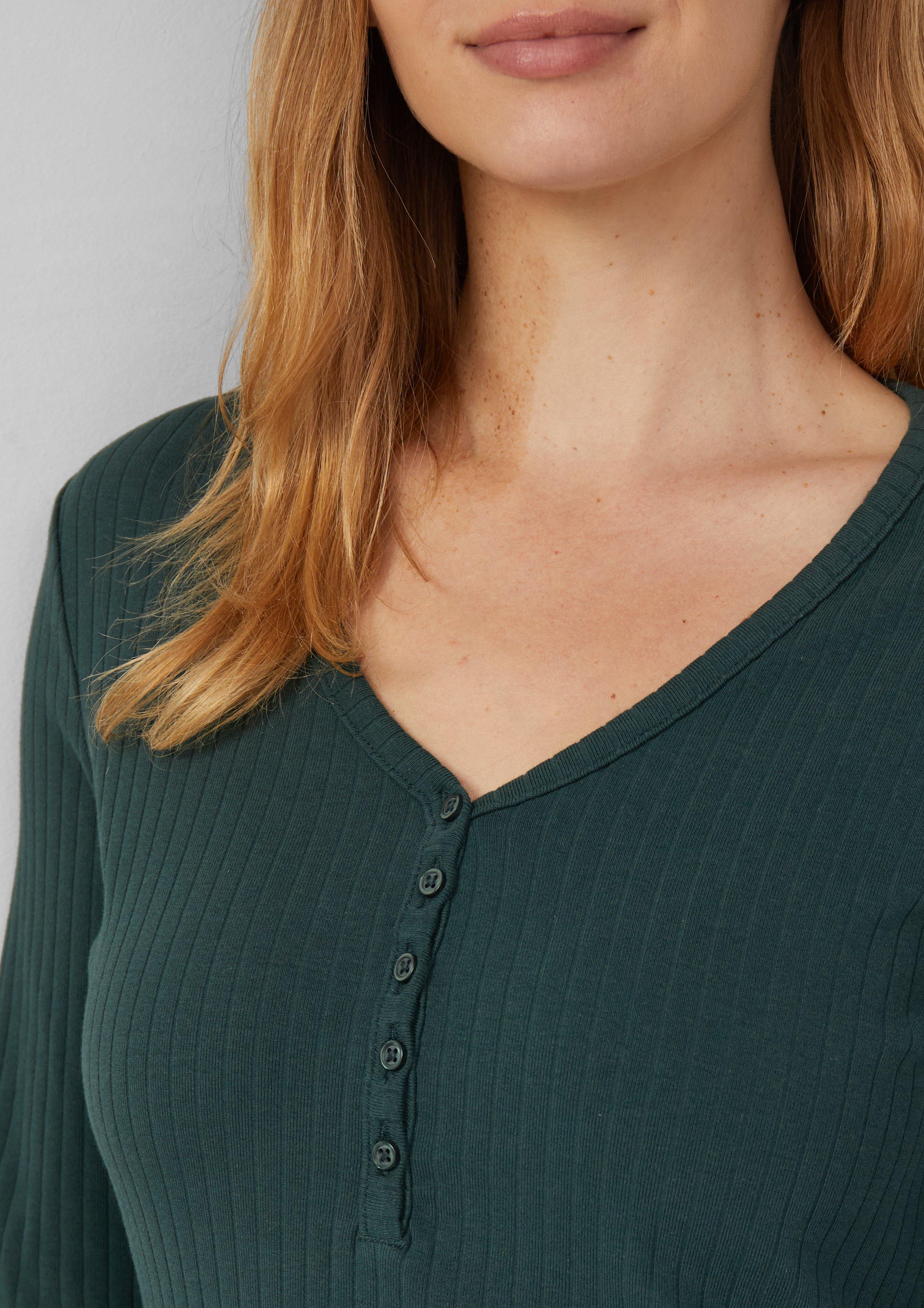 T-shirt in 6933, 39G2, 69G2, 0210, 5959 & 3902