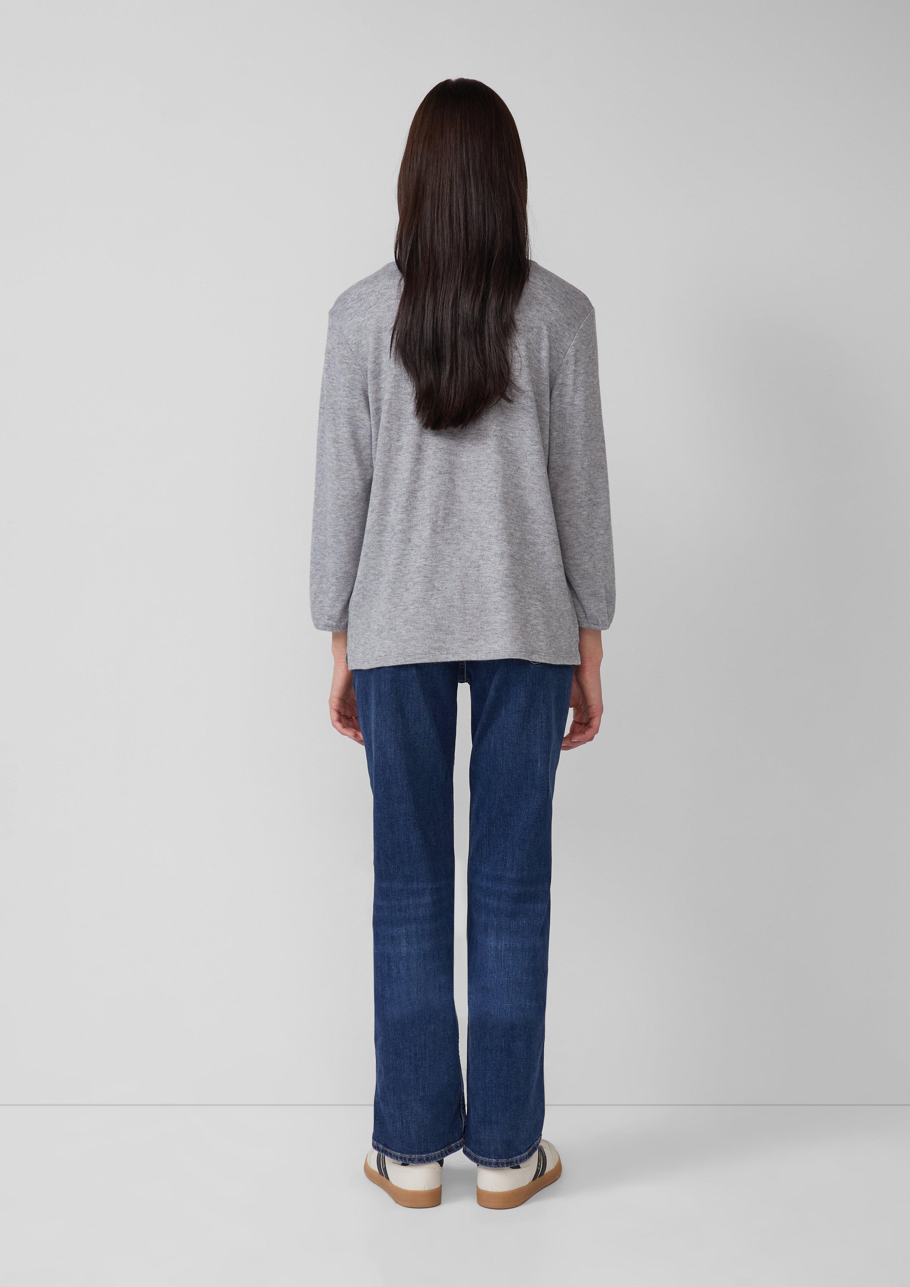 T-shirt in 97W2, 83W3, 69W8 & 39W8