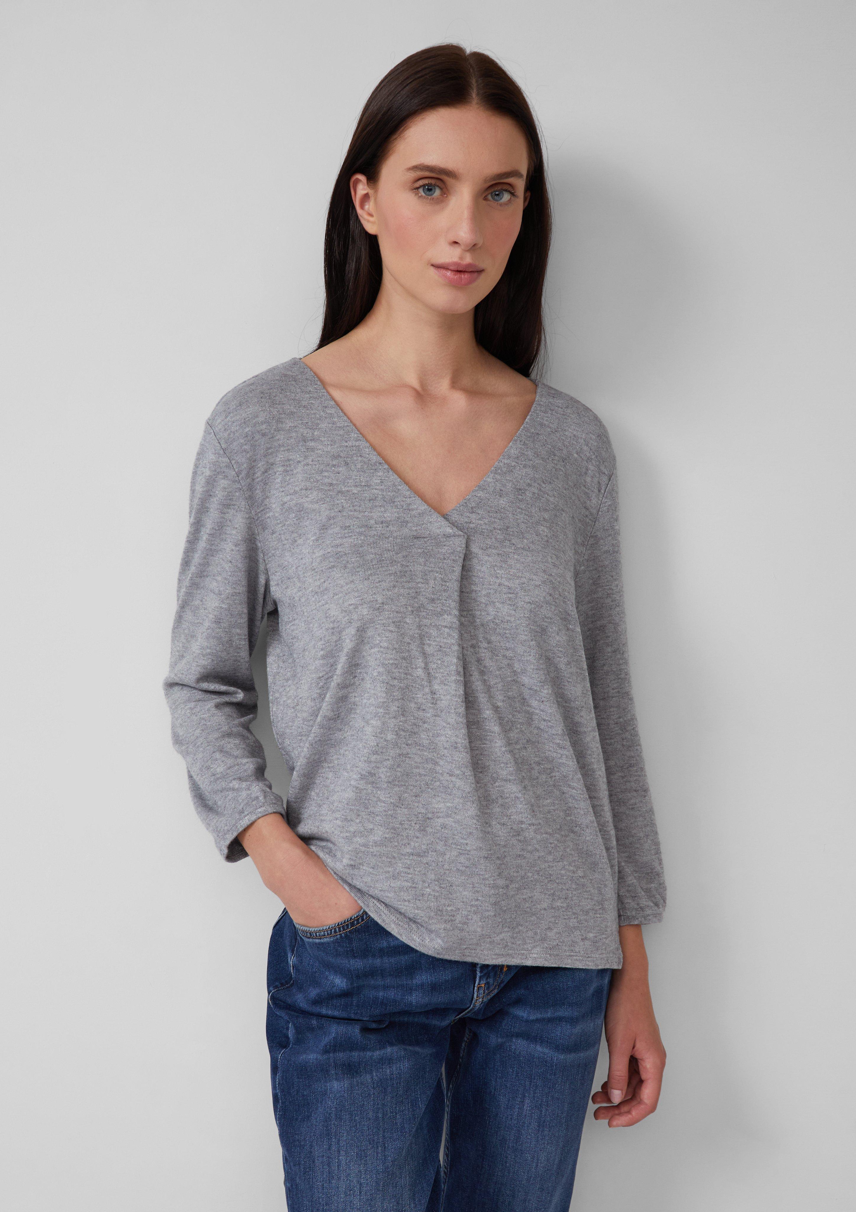 T-shirt in 97W2, 83W3, 69W8 & 39W8