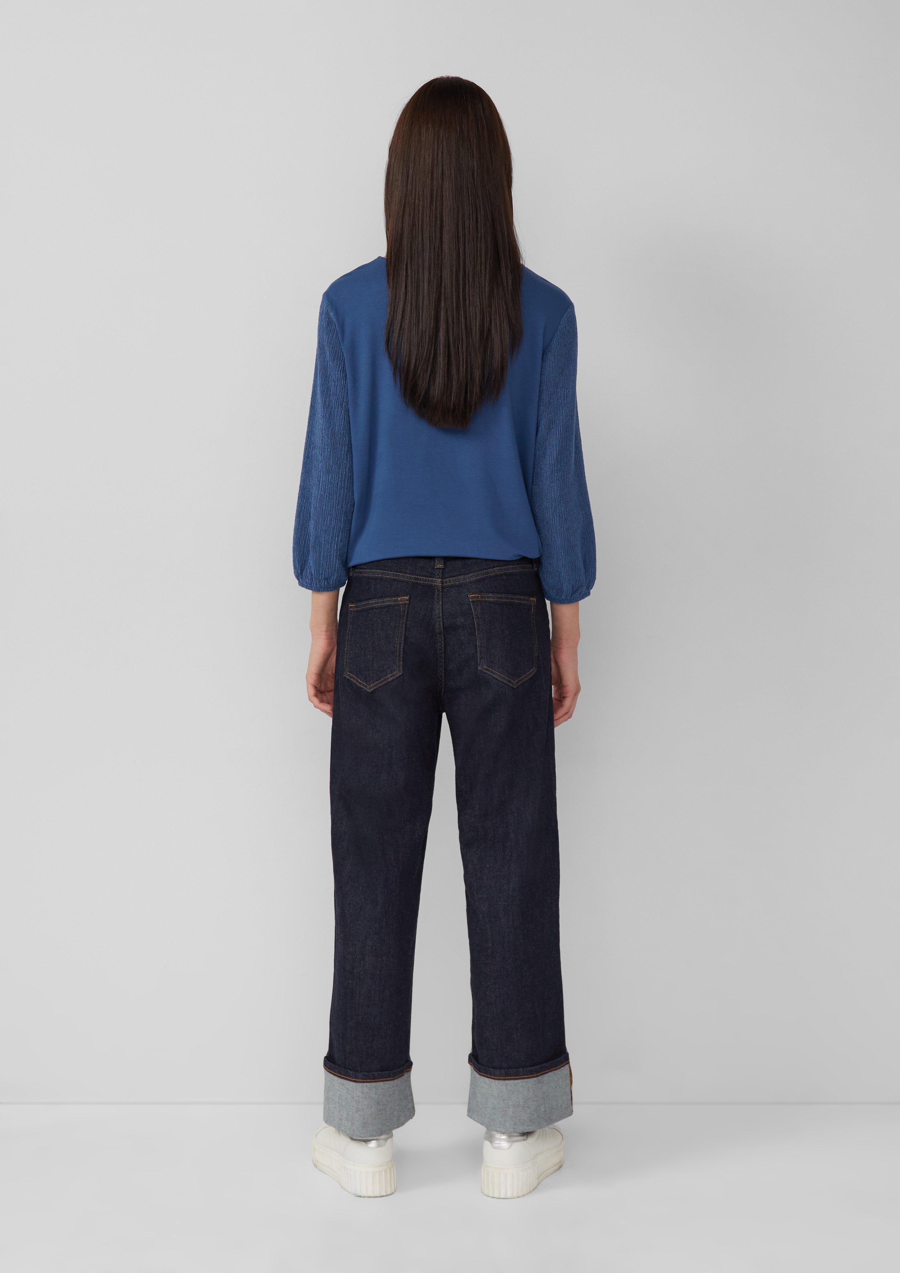 T-Shirt in 5527, 6933 & 0210