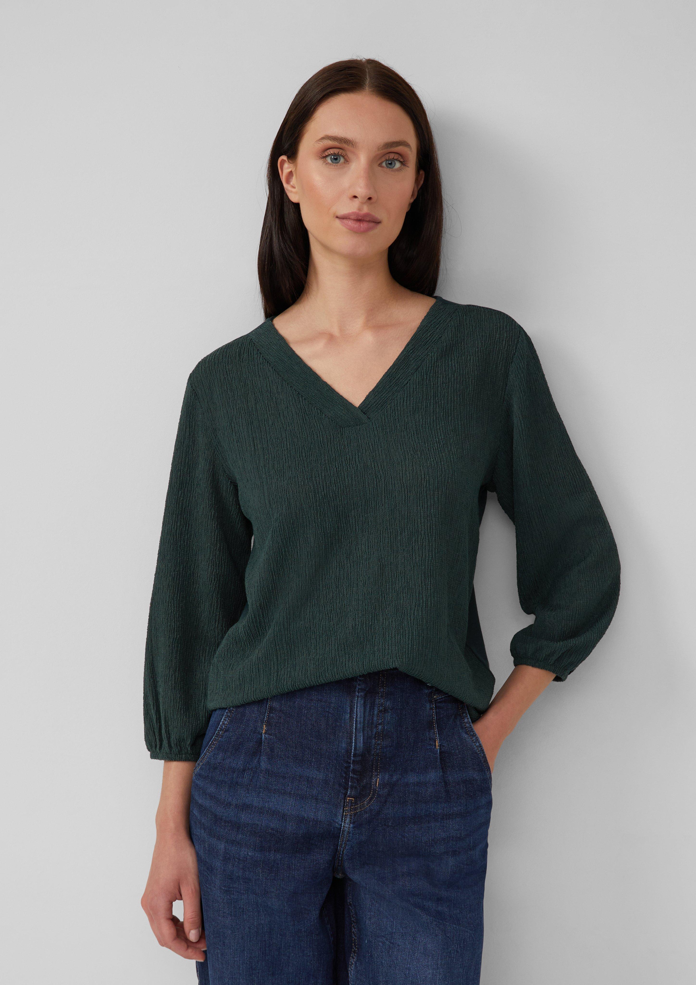 T-Shirt in 6933, 0210 & 5527