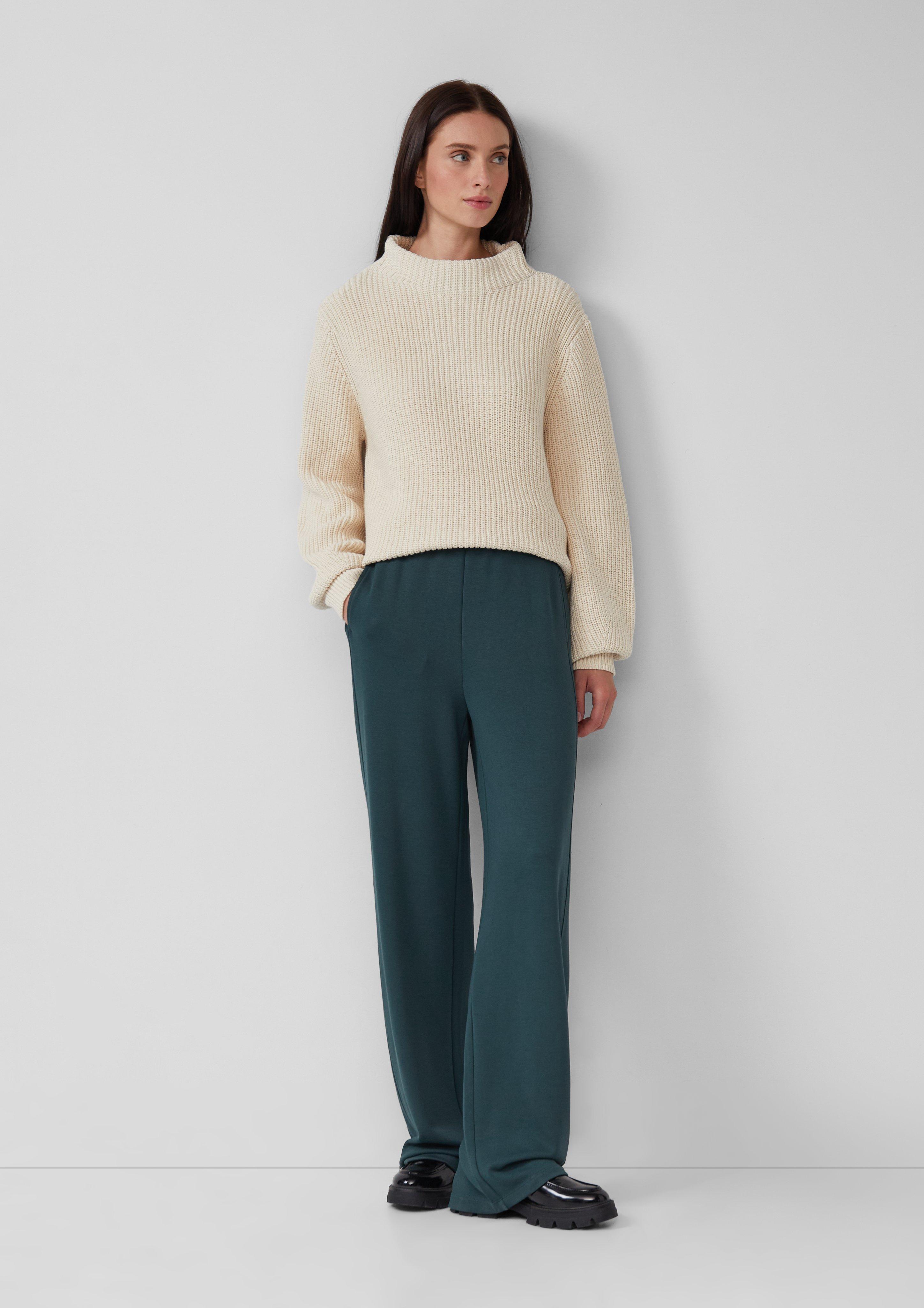 Pantalon in 6933, 3902 & 9999