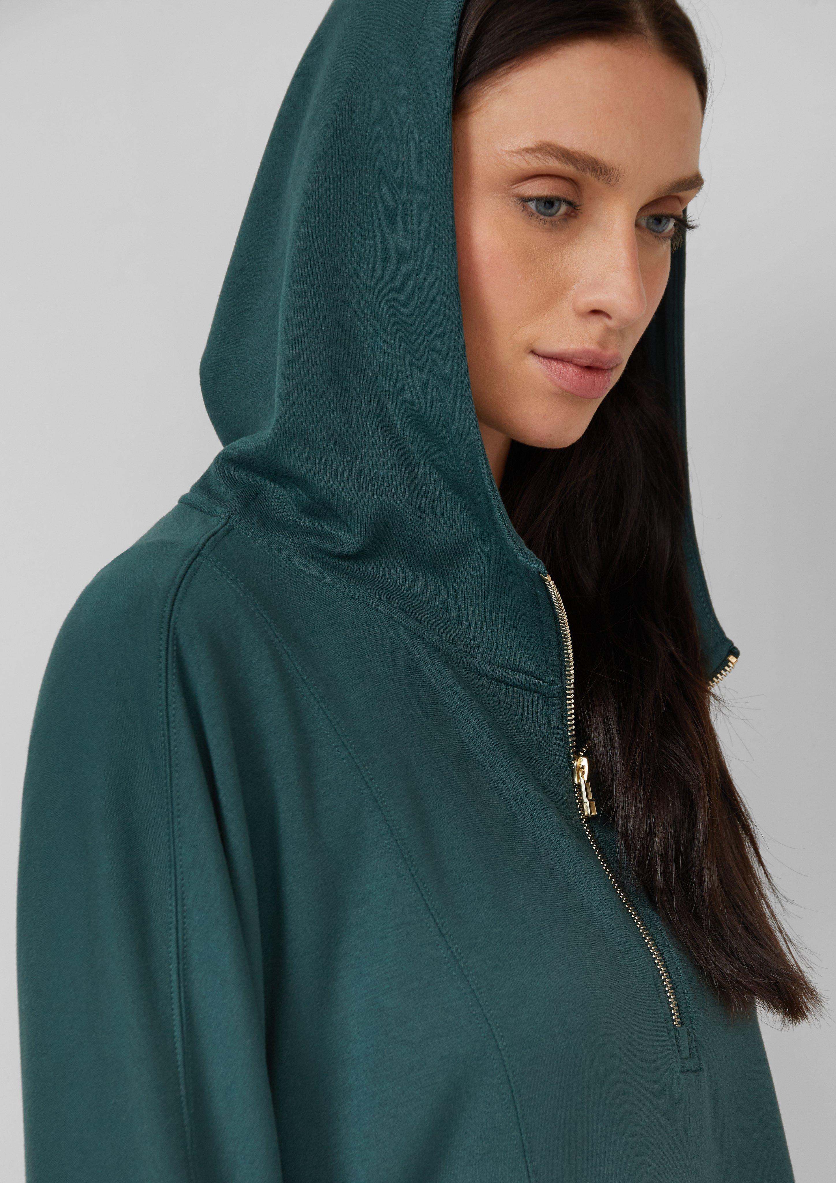 Sweatshirt in 6933, 3902 & 9999