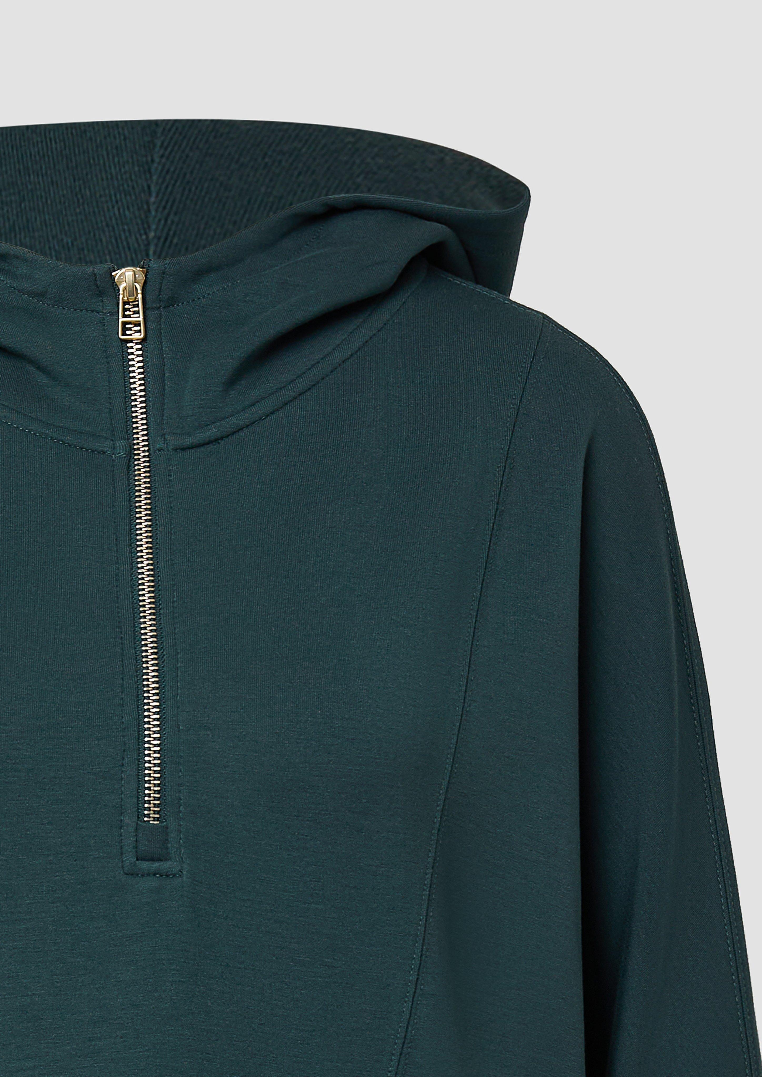 Sweatshirt in 6933, 3902 & 9999