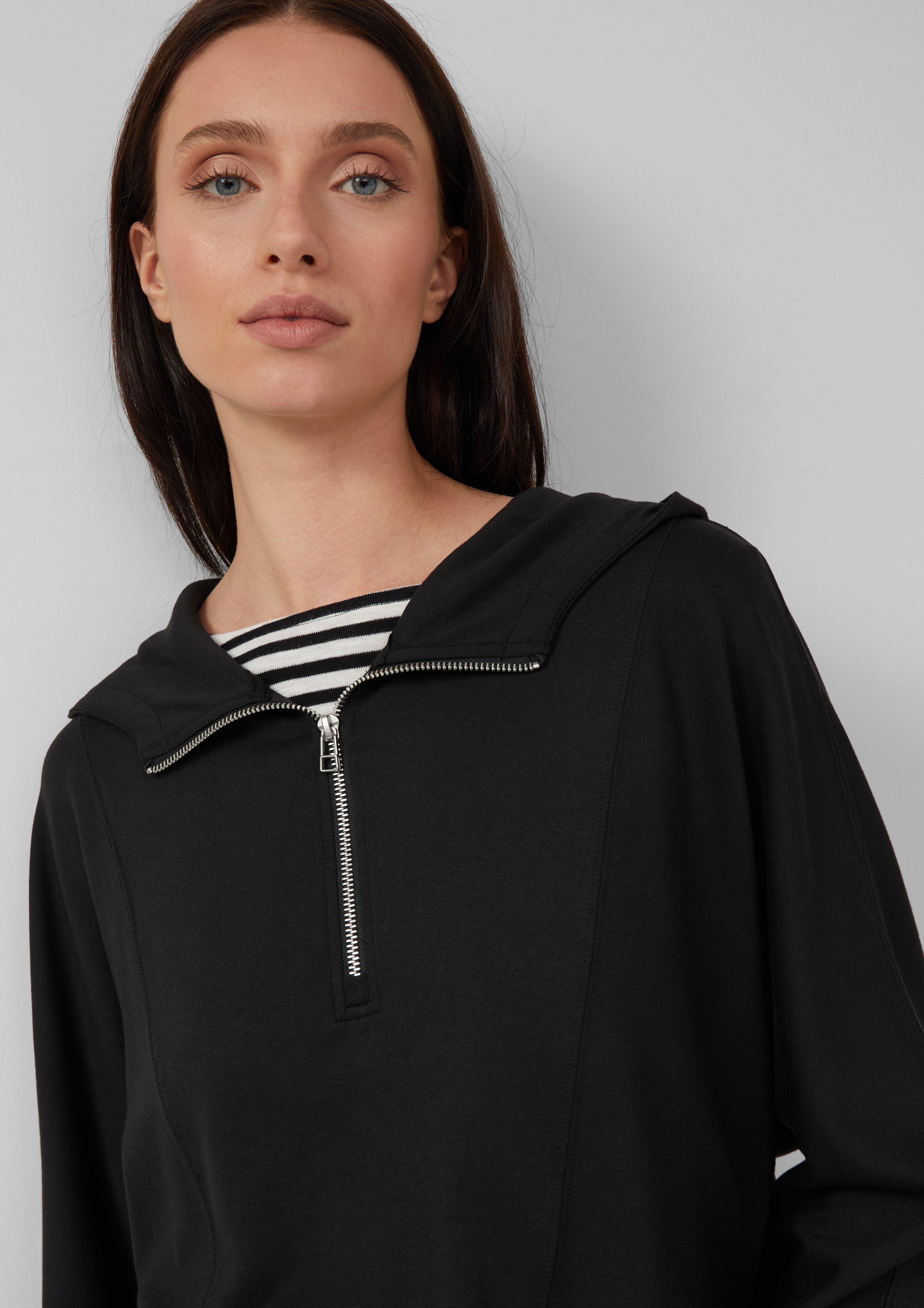 Sweatshirt in 9999, 3902 & 6933