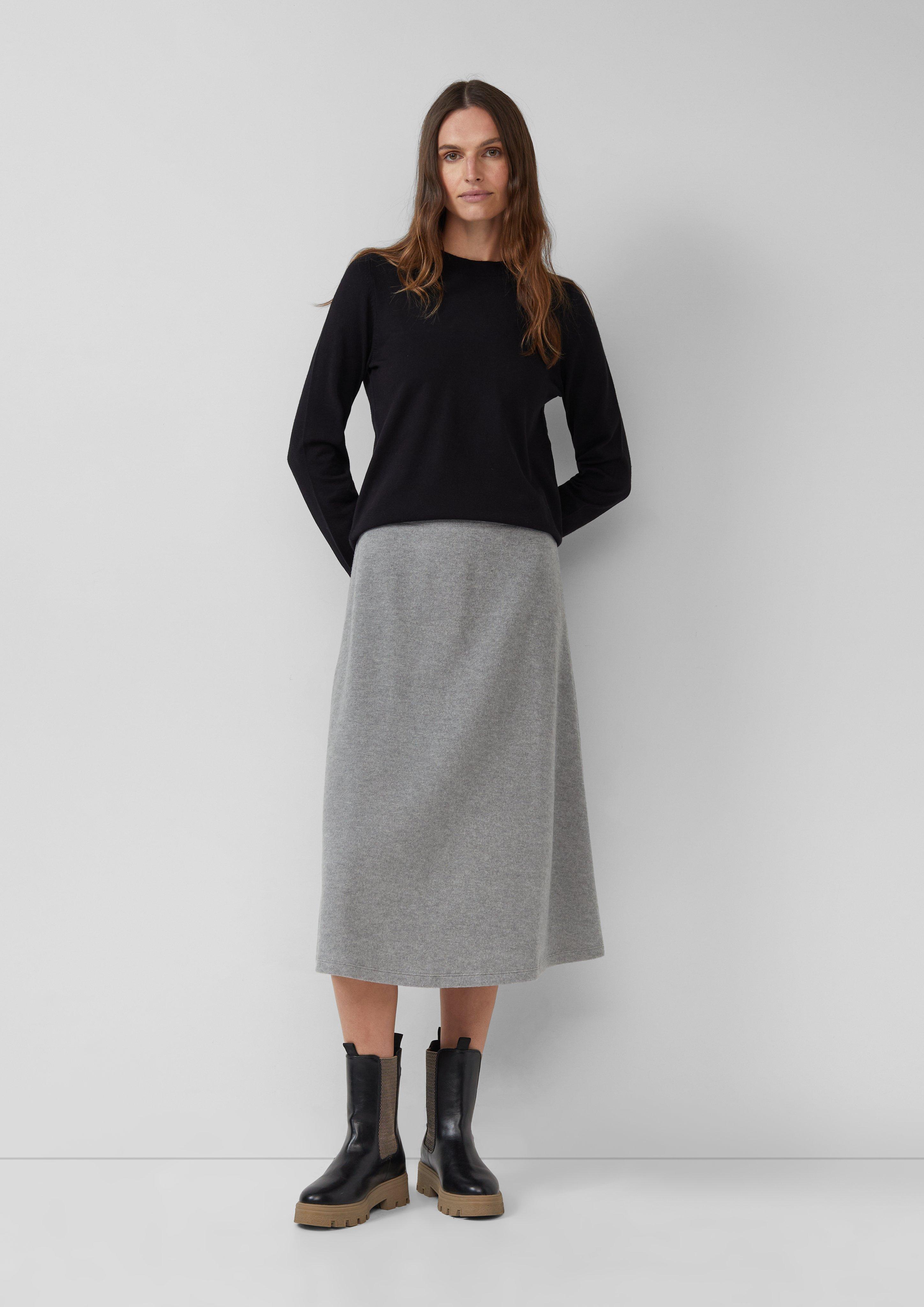 Rock in 97W1, 8945 & 8486