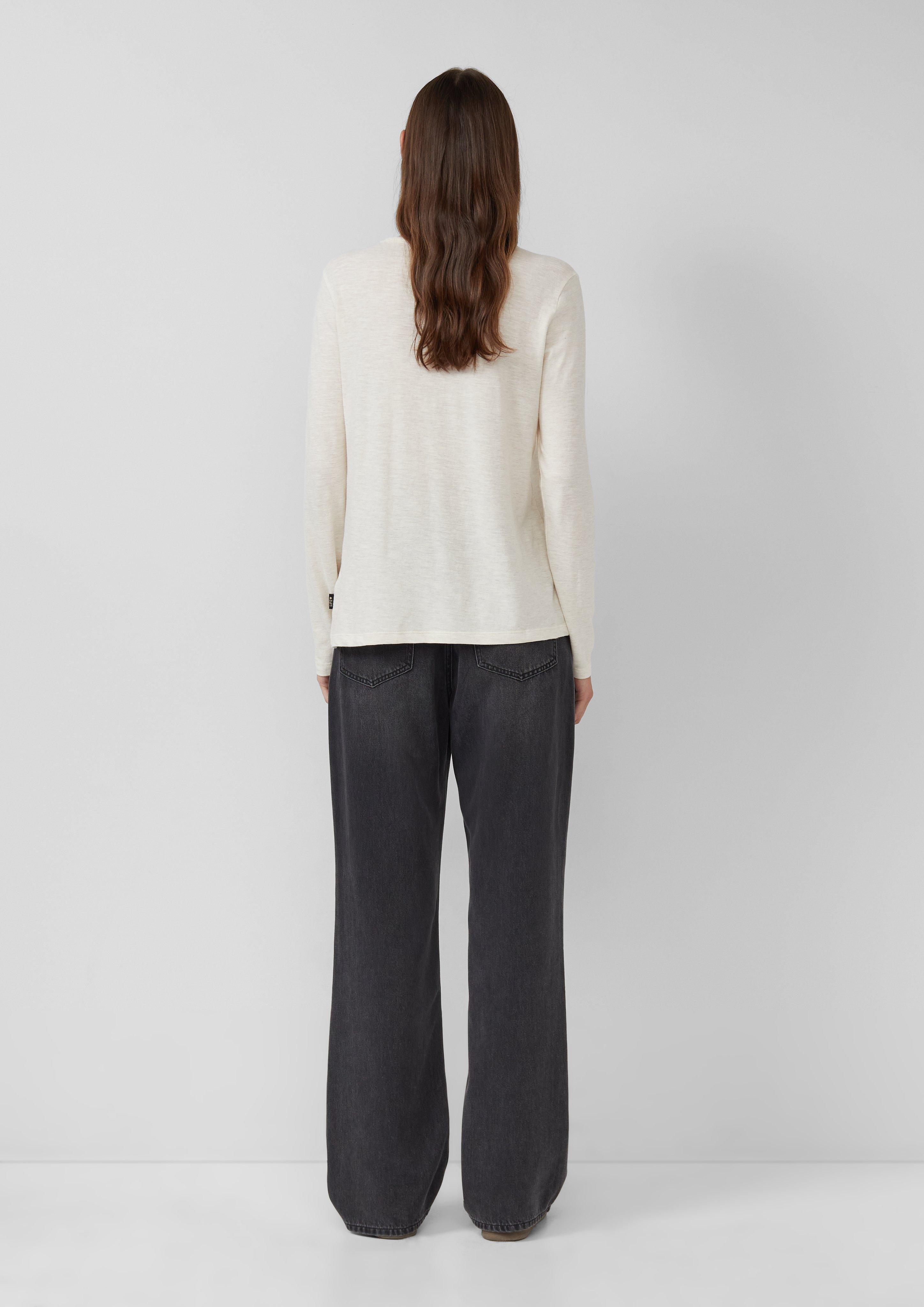 T-shirt in 81D0, 02D0, 39D0 & 89D0