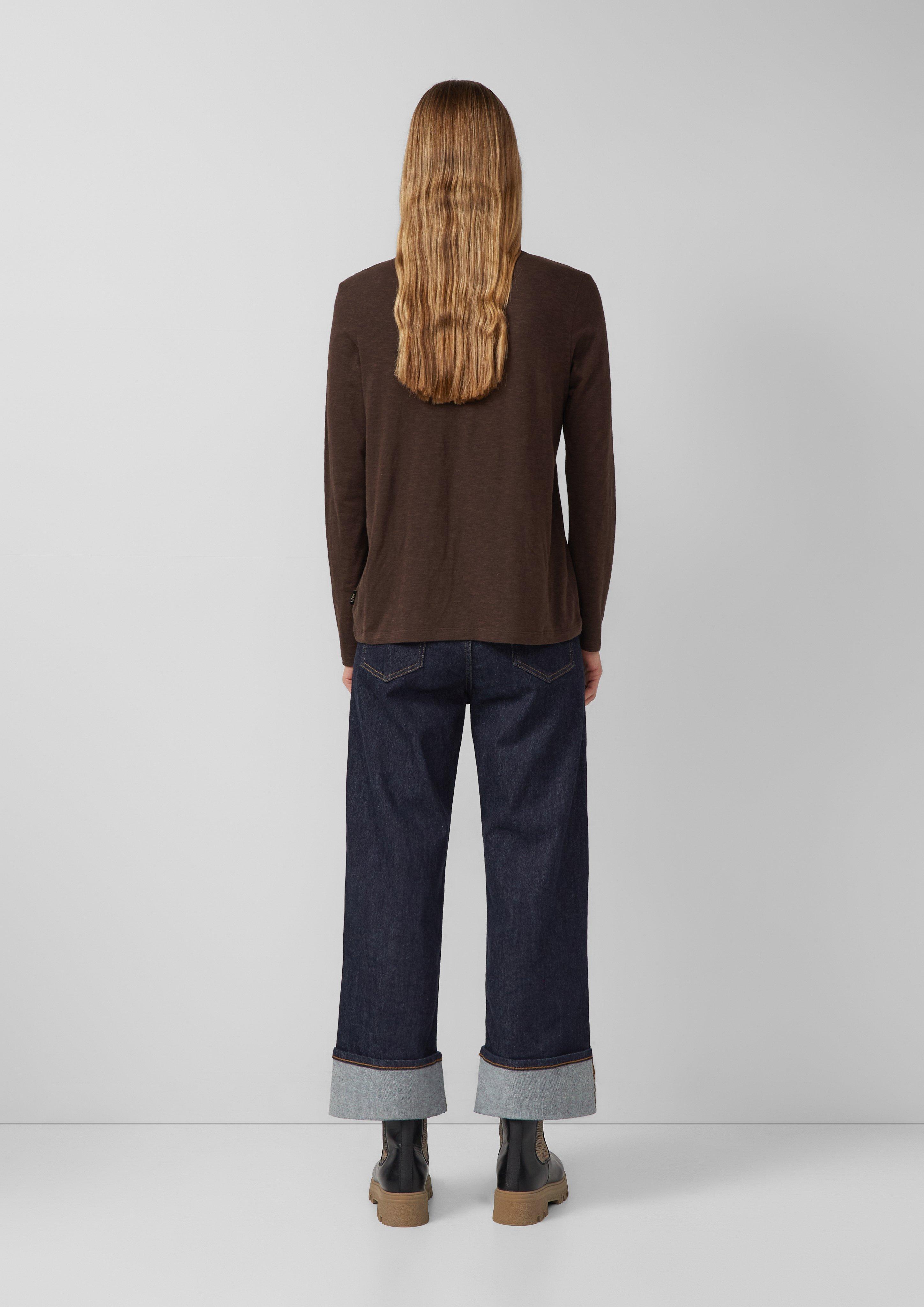 T-shirt in 89D0, 81D0, 02D0 & 39D0