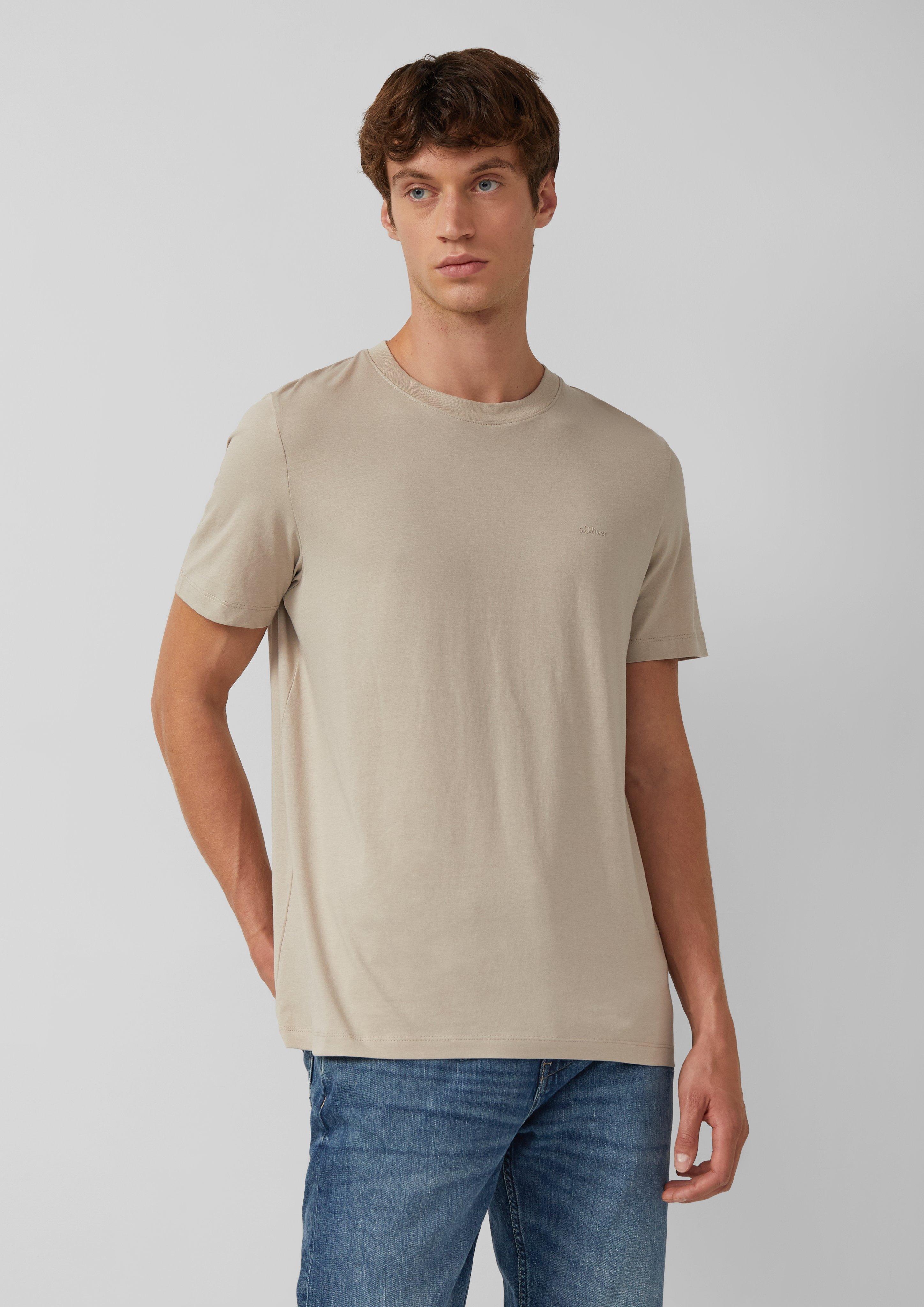 T-shirt in 8161, 5527, 5363, 3529, 7953 & 7853