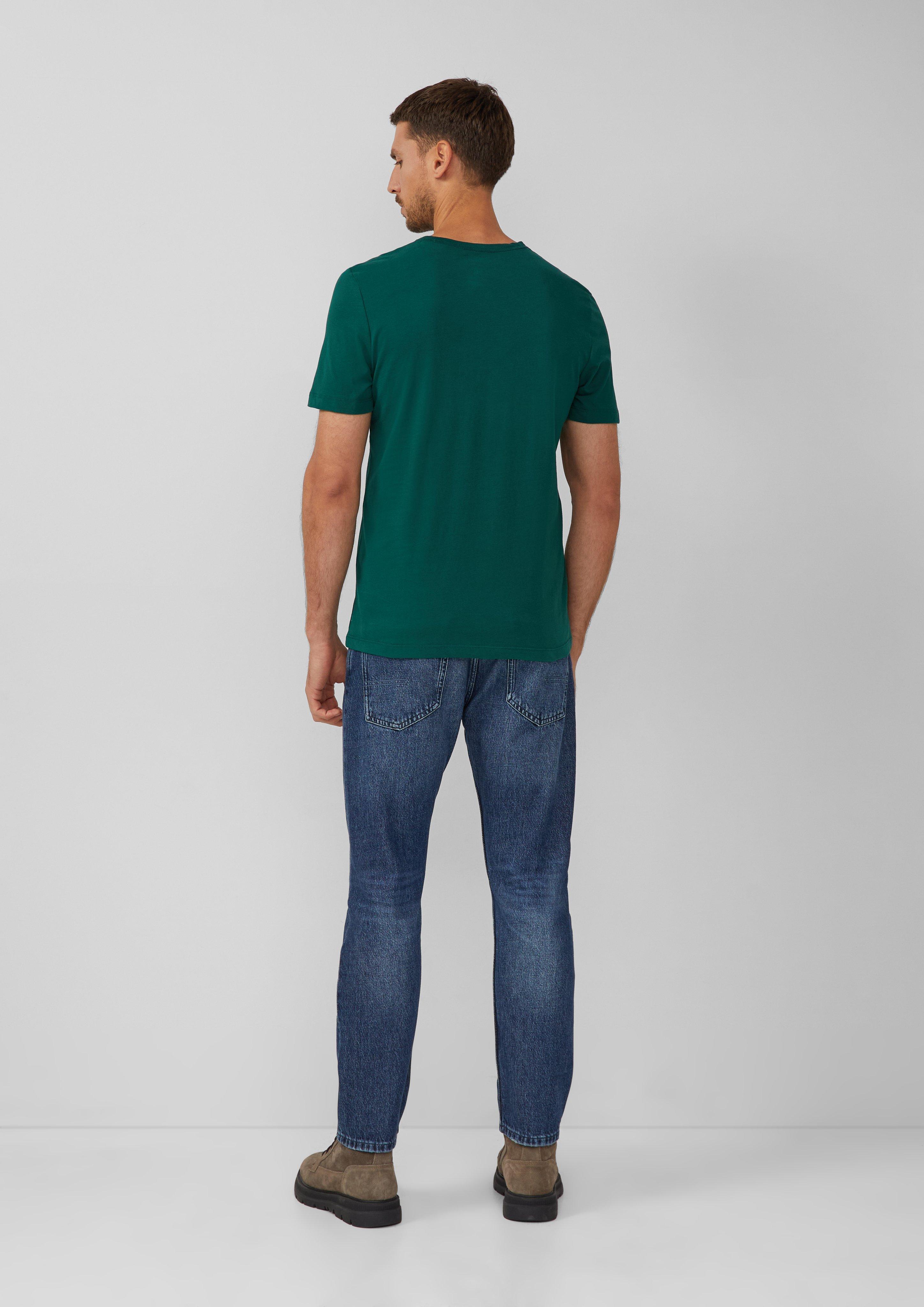 T-shirt in 79D1, 59D2, 35D2, 81D2 & 81D1