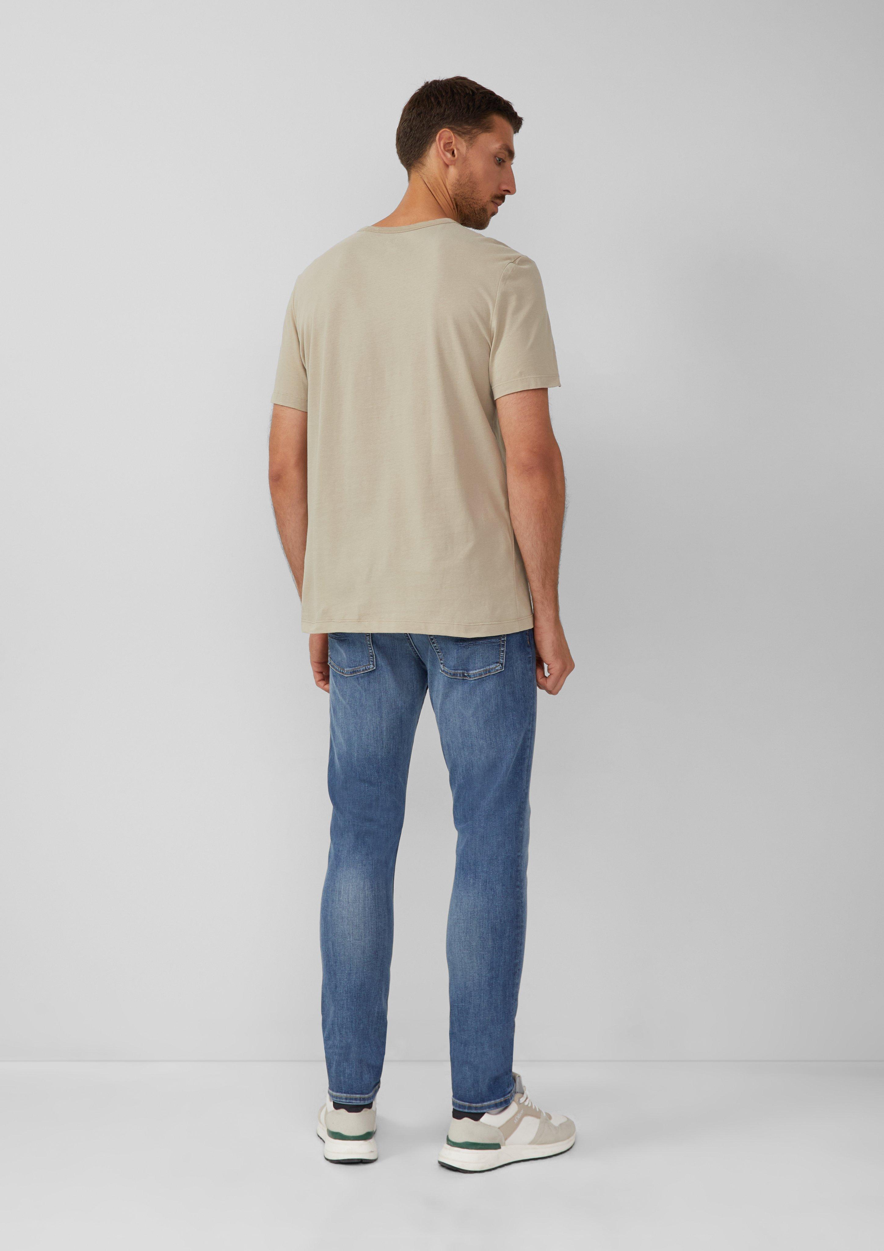 T-shirt in 81D1, 79D1, 59D2, 35D2 & 81D2