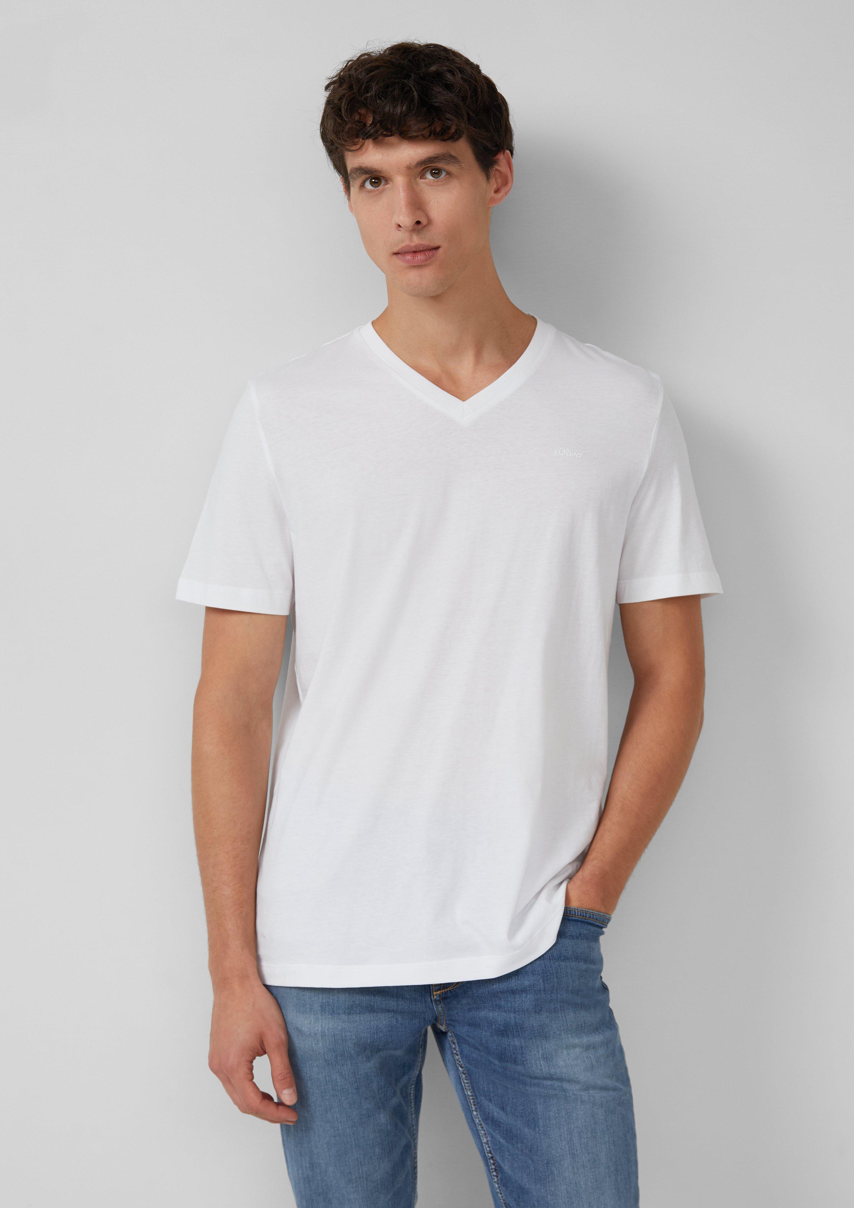 T-shirt in 0100, 8161, 5978, 9999, 3626 & 5363