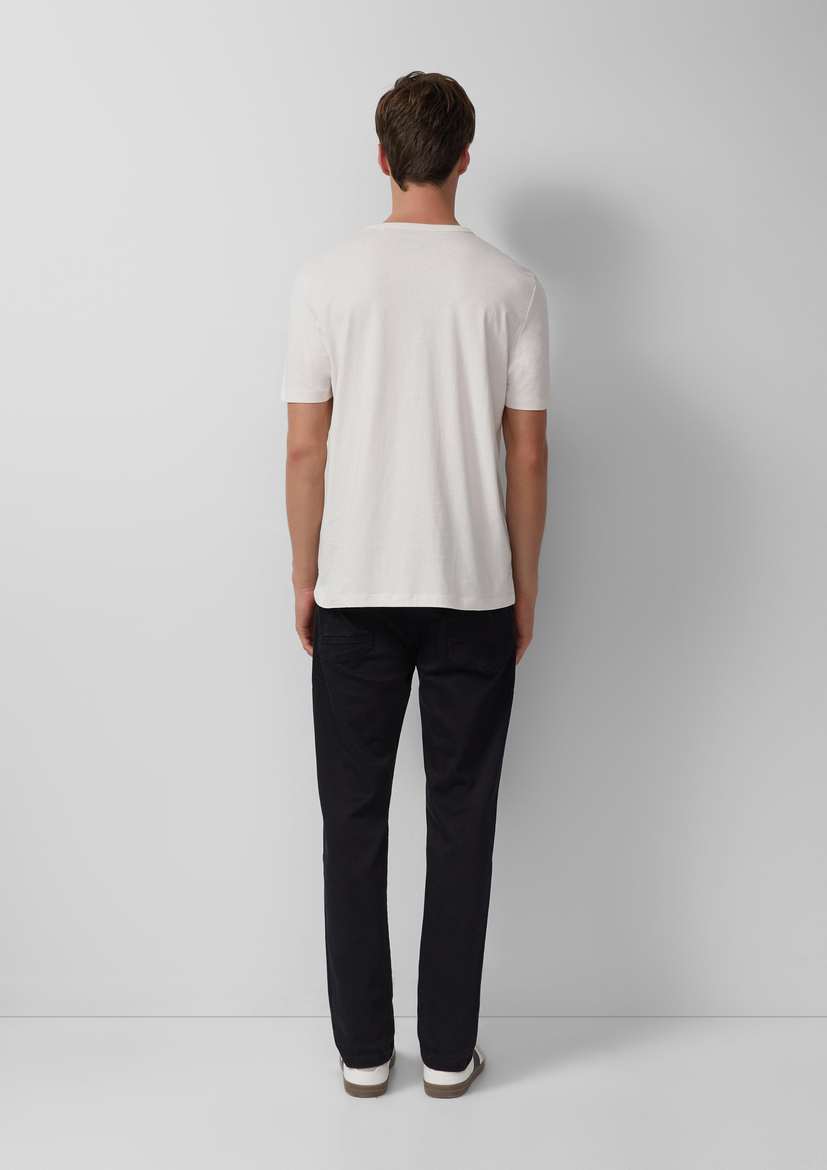 Majica in 90D1, 99D1, 99D2, 36D2, 53D1 & 81D2