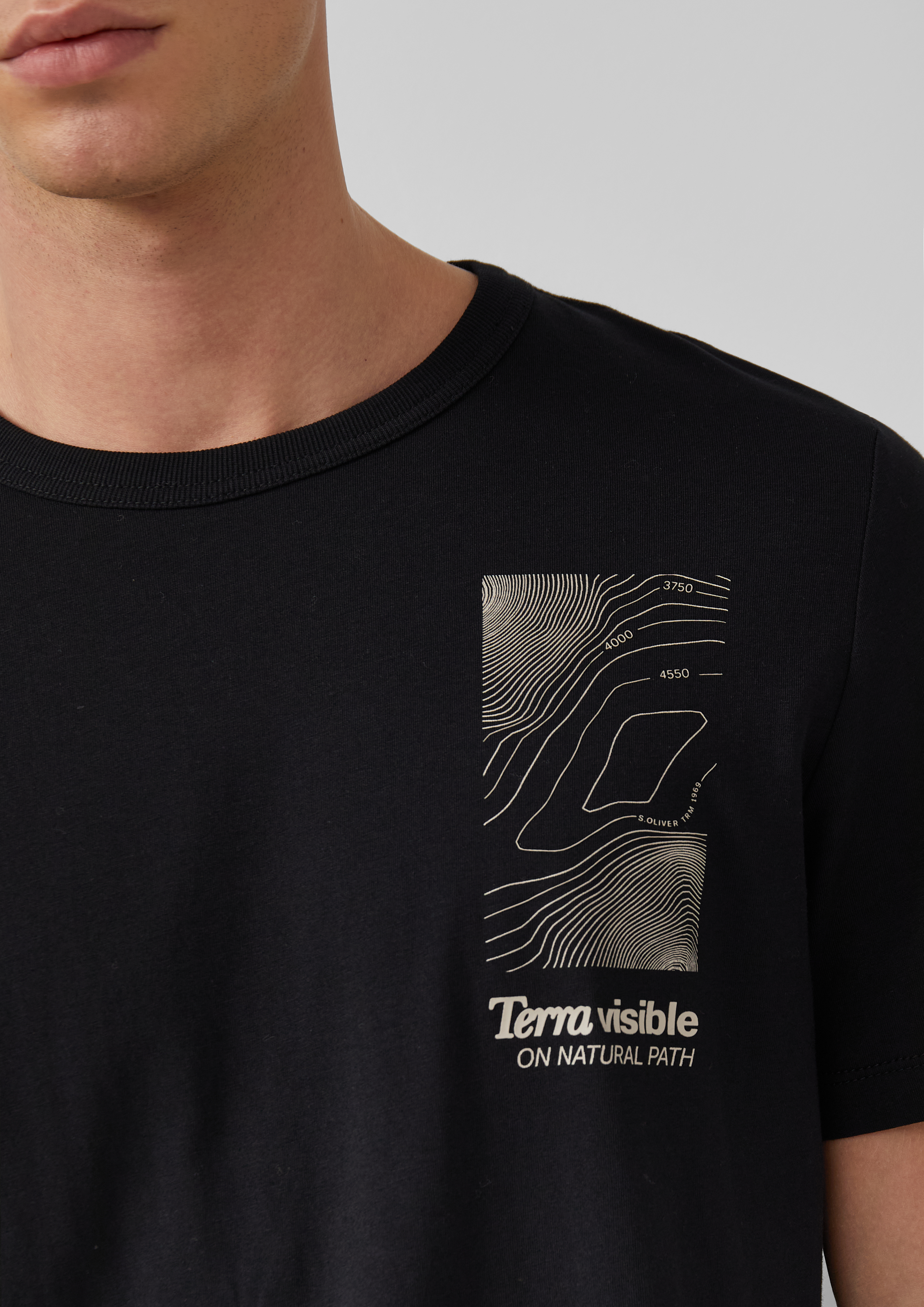 Majica in 99D2, 99D1, 36D2, 53D1, 90D1 & 81D2