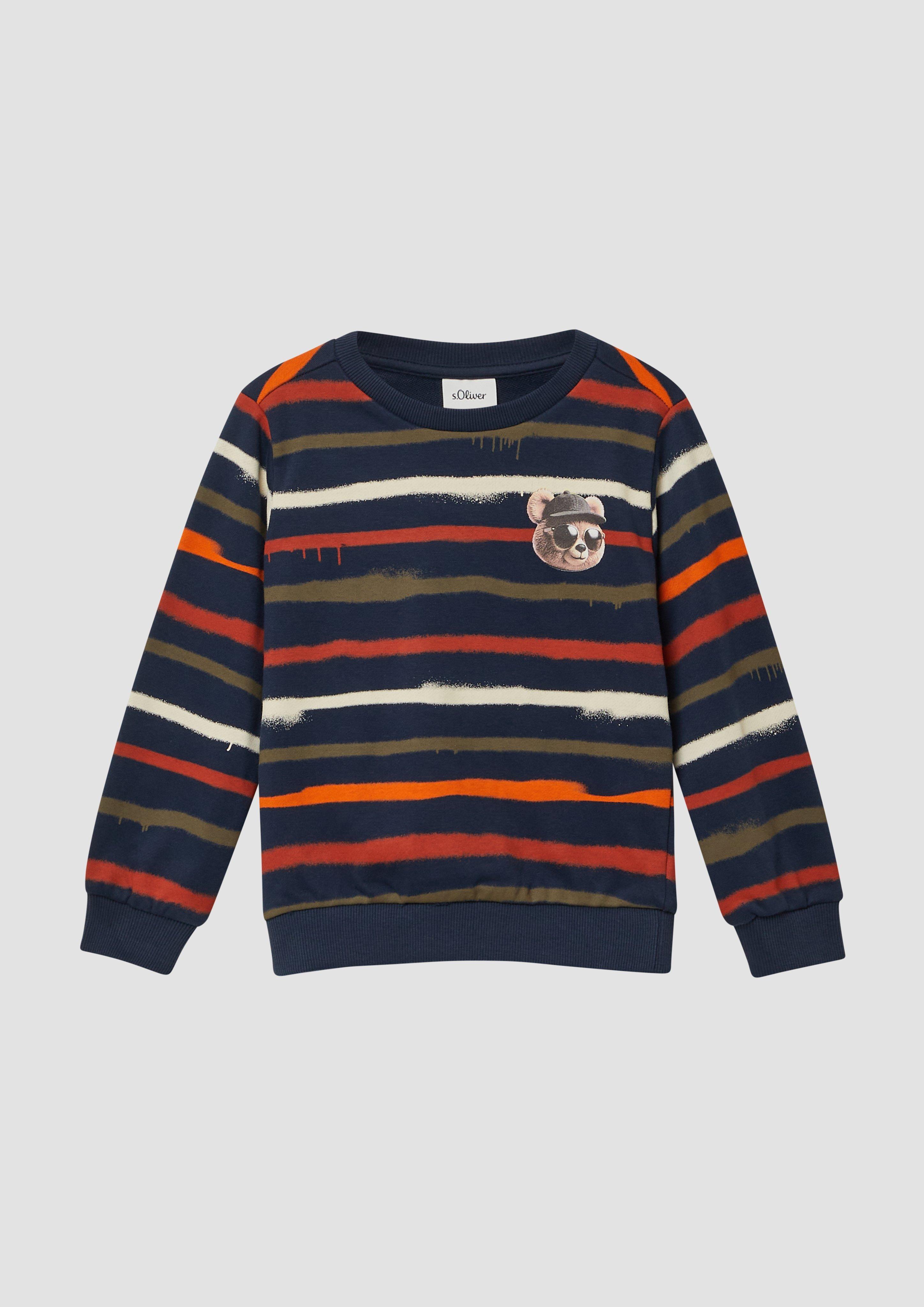 Sweatshirt