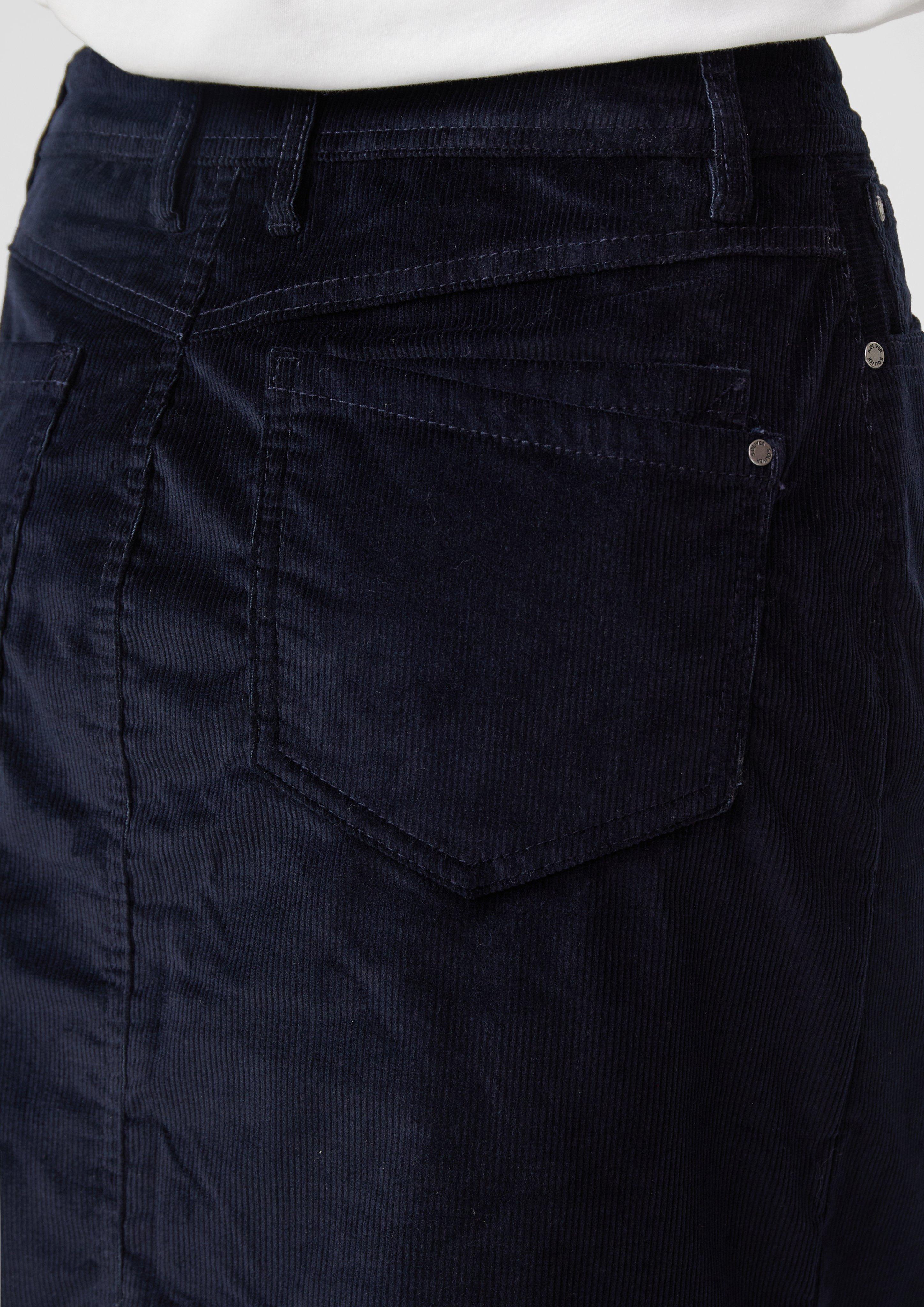 Jupe in 5959, 8401, 3902 & 6933