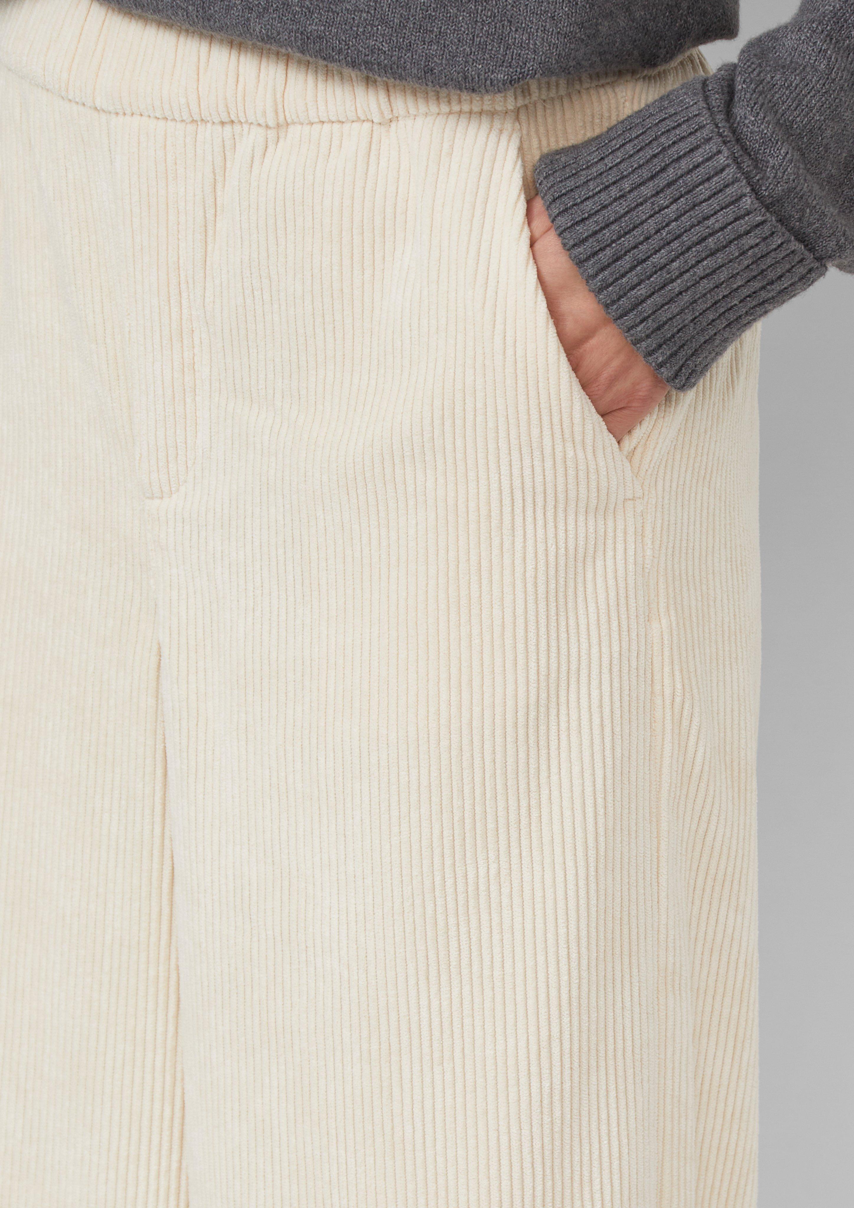 Pantalon in 0805, 8945 & 9858