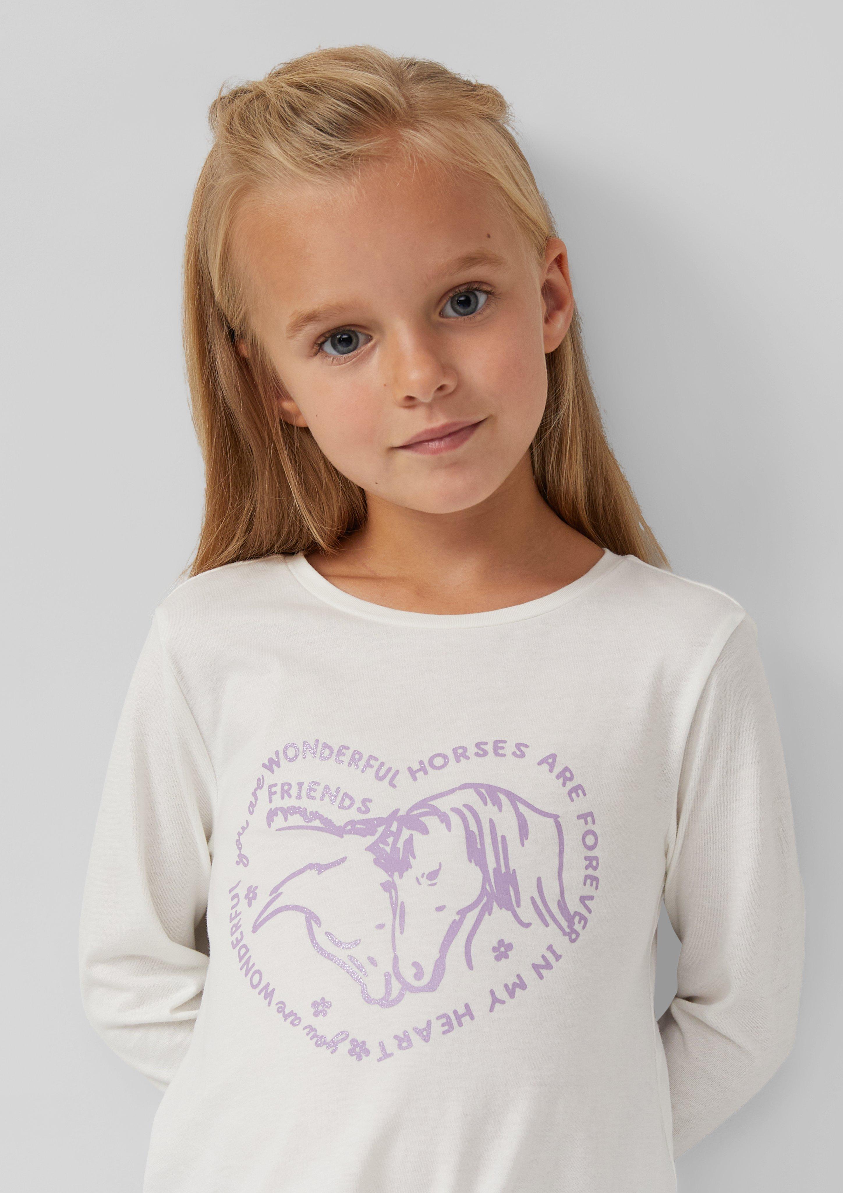 T-Shirt in 0210, 5952 & 4670