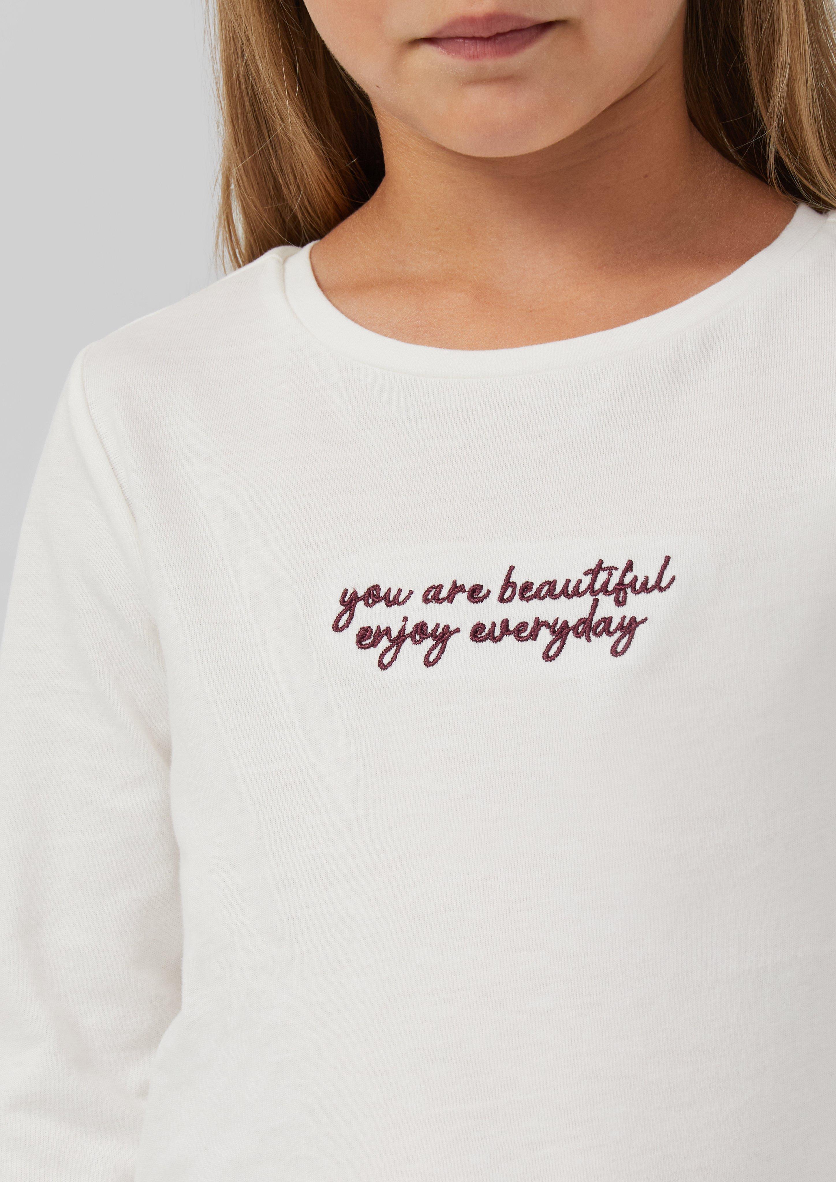 T-shirt in 0210, 4927 & 4670